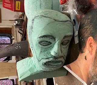 Early stage of shaping head 