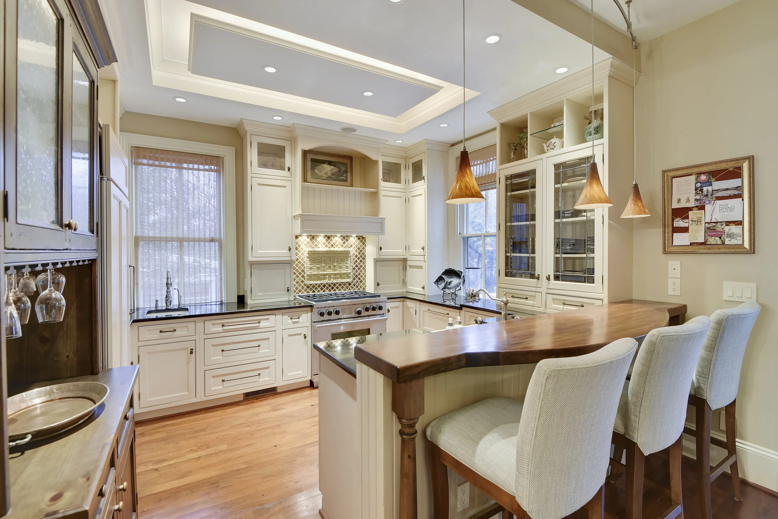 Main Level-Kitchen-_DSC2841.JPG