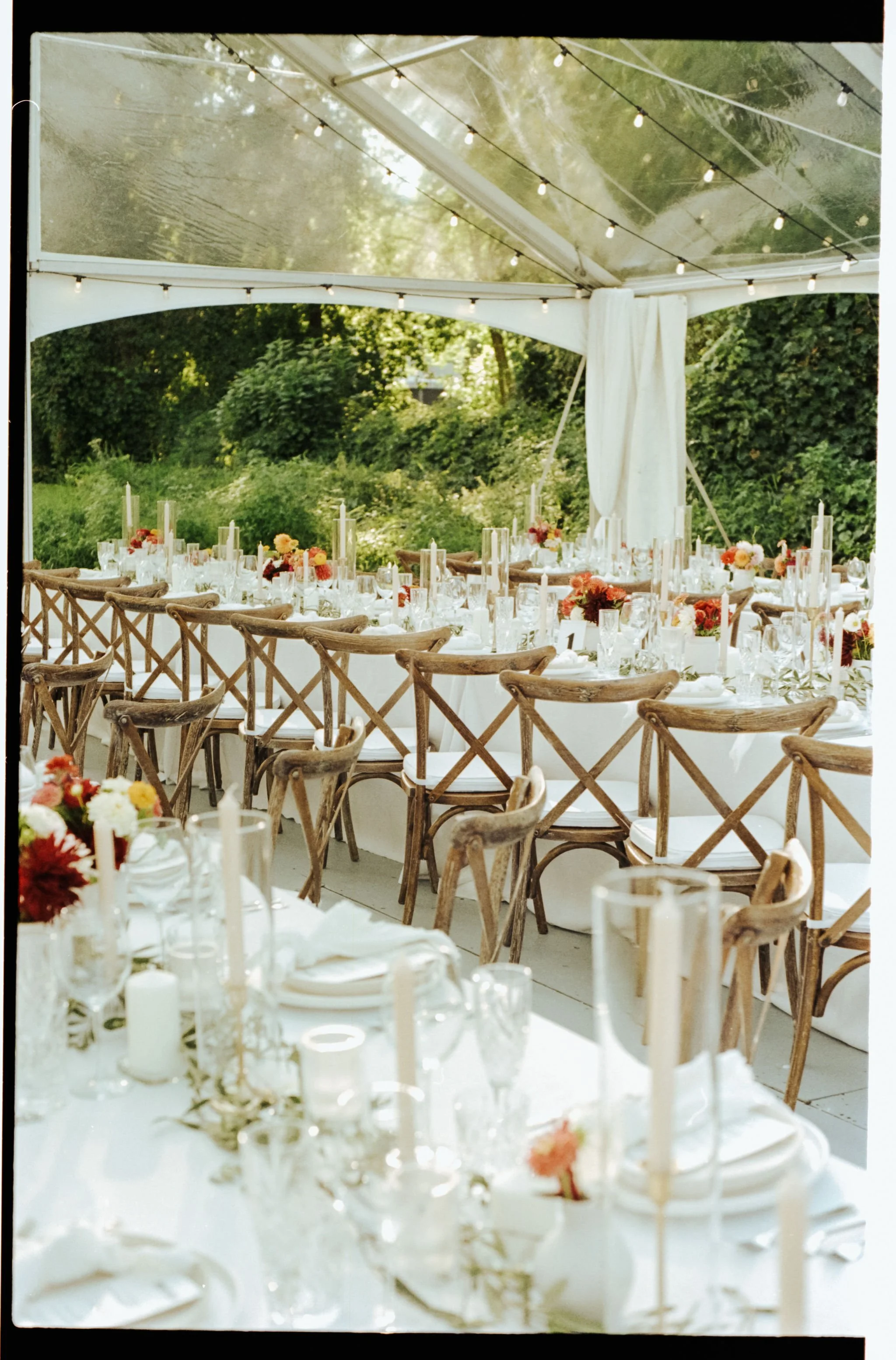 Tablescape and flowers Montreal Wedding Planner