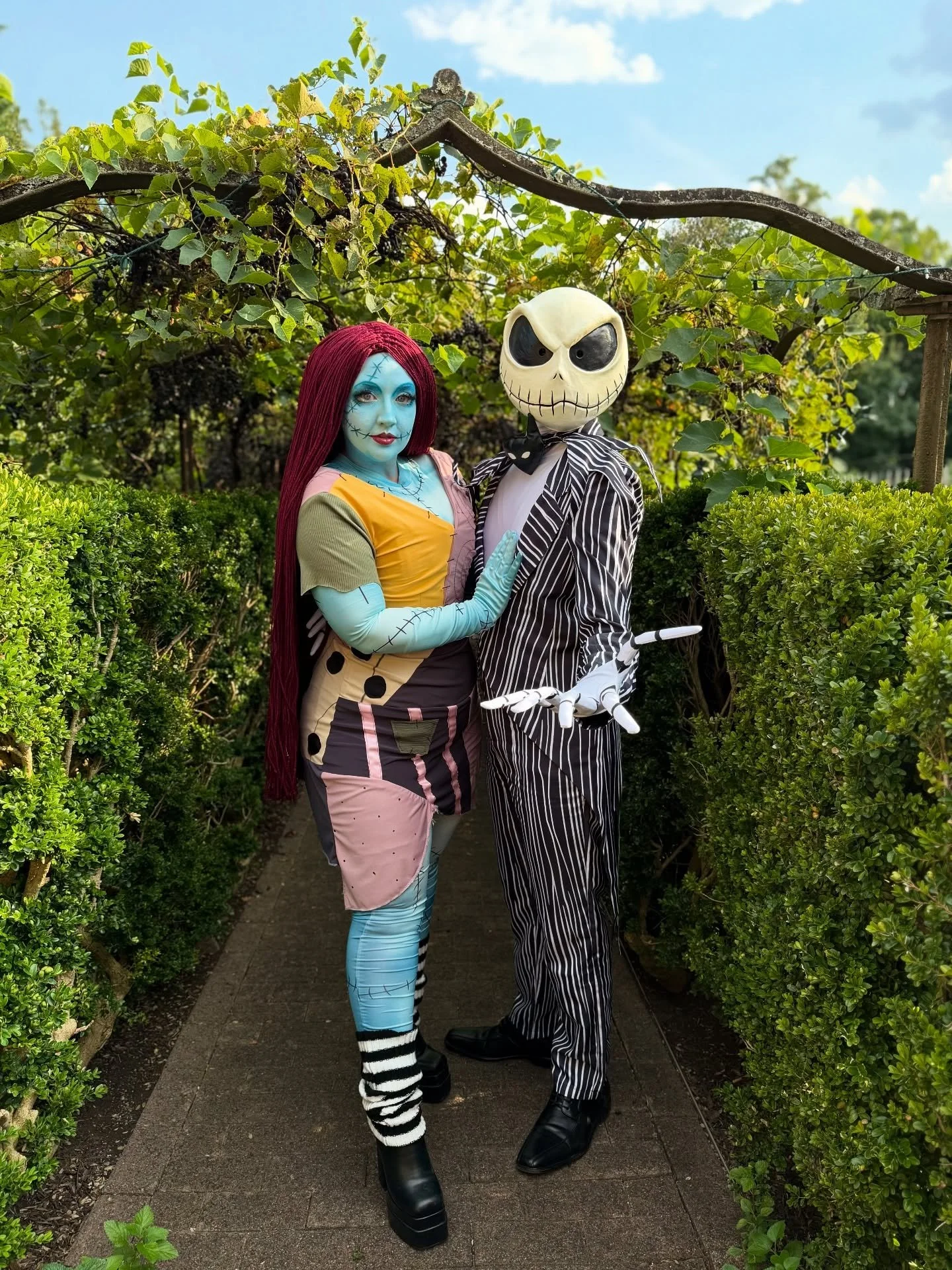 🚨NEW CHARACTER ALERT🚨

BTS of our photoshoot w/ @seven25visuals we're so excited to see the final photos! 

I'm so excited to book these characters! They are my new personal favorite! 💀

Tag a huge fan! 

We're ready for Fall Festivals! 🎃👻🍁