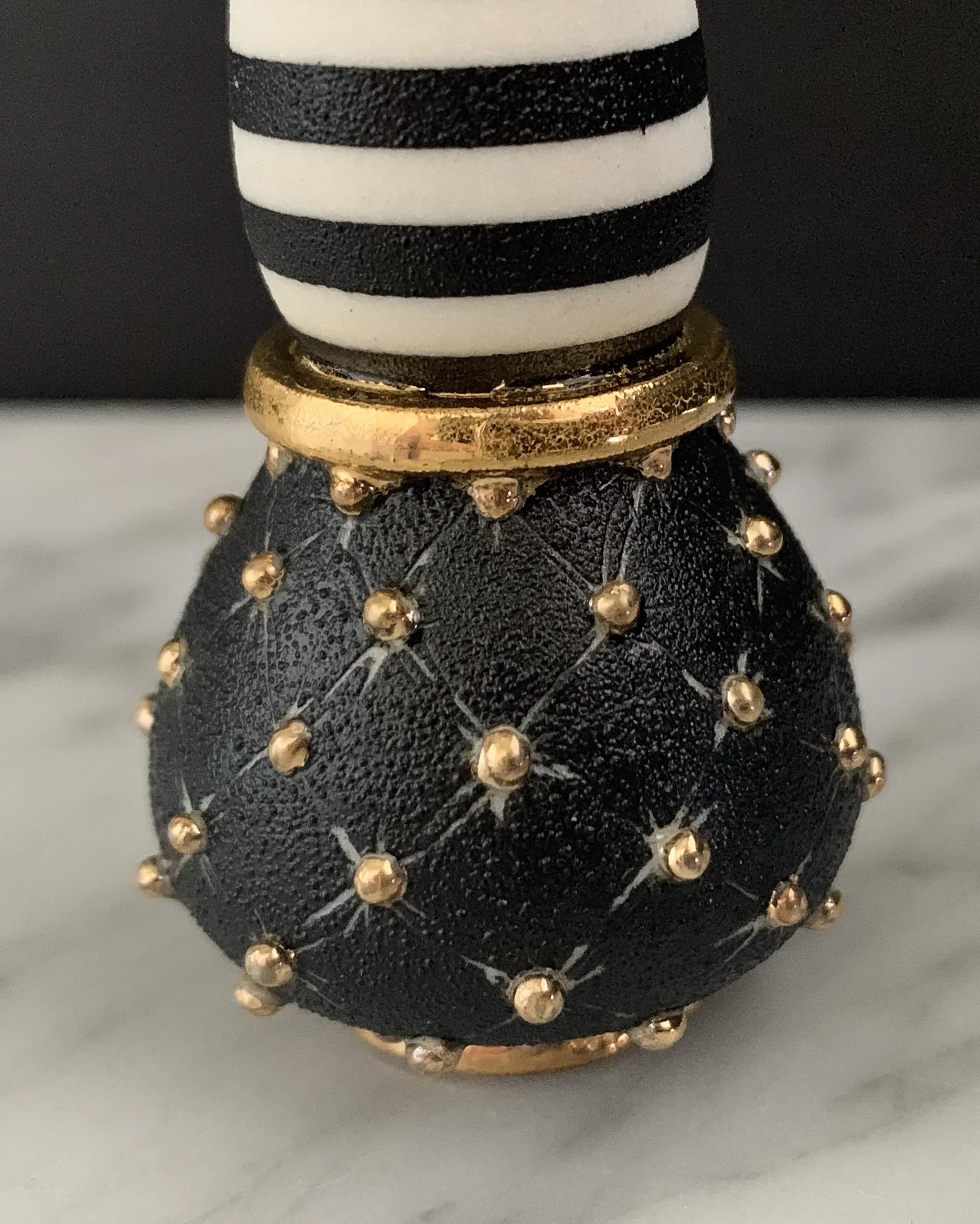 button bottle closeup.JPG