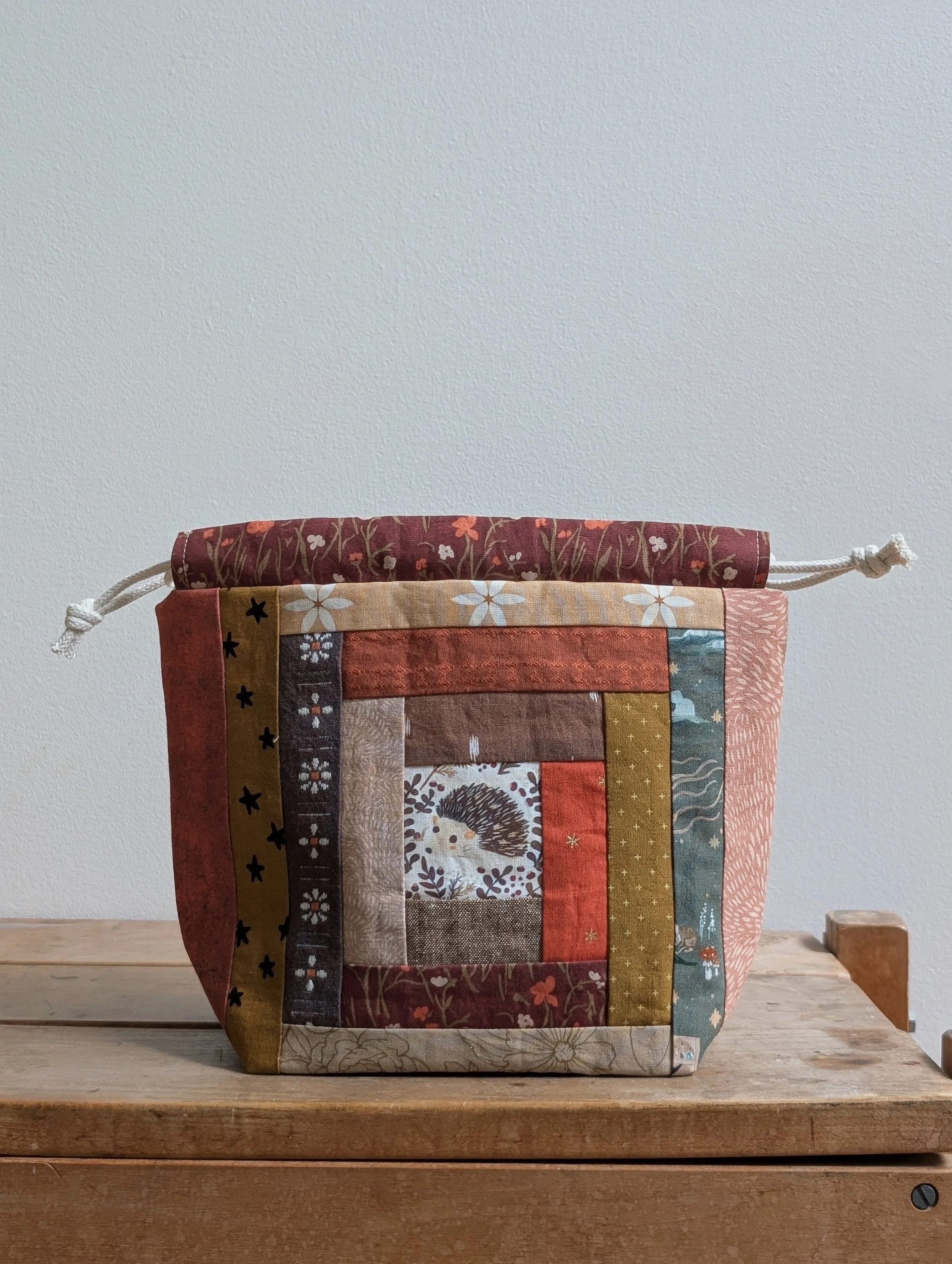 Hedgehog Sock Bag (fits a single skein)