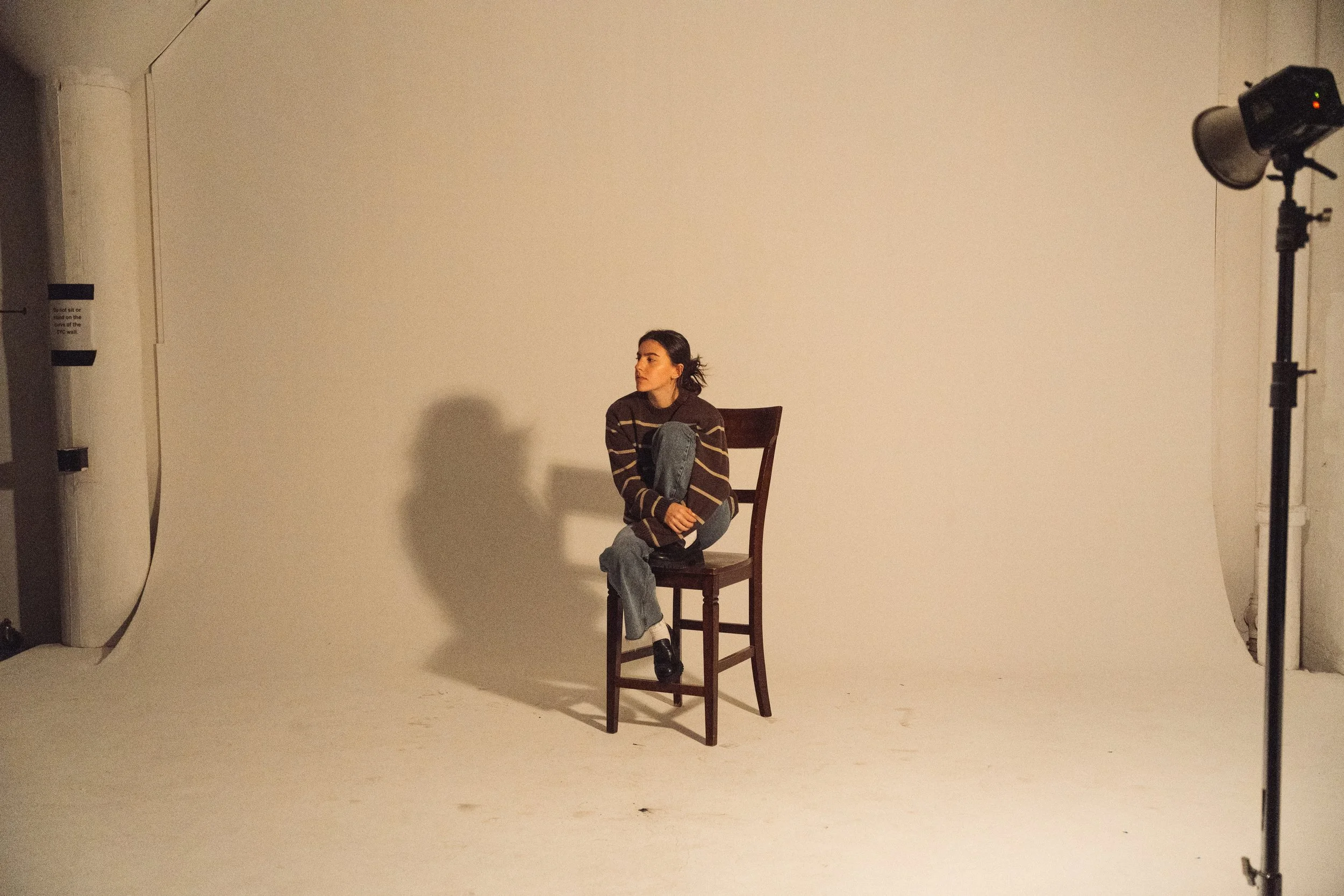 Avery Lynch's Feed the Fire Single Cover shot by Zian Meng