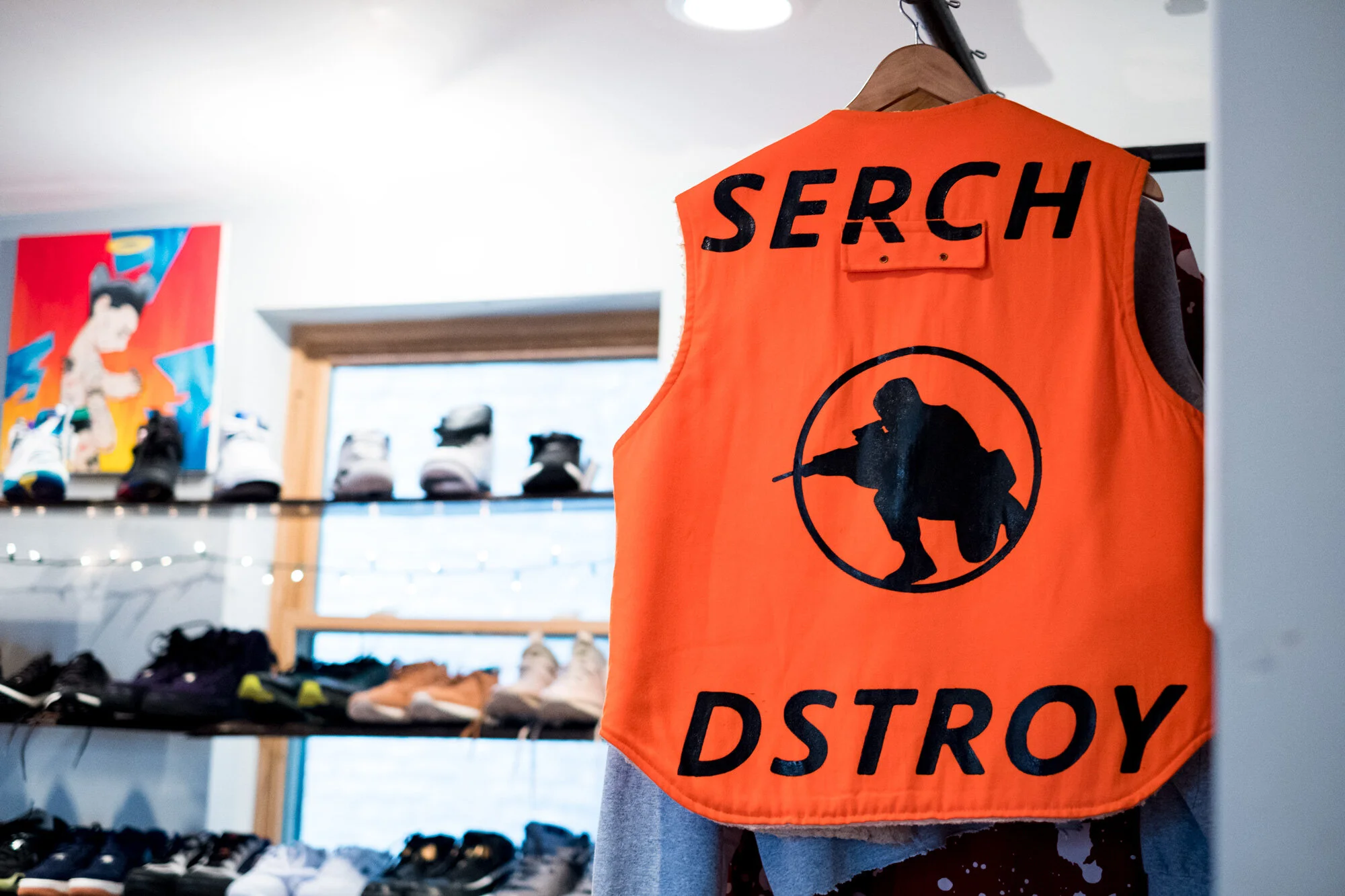 SalR_DetroitClothingCircle_120717_015.jpg