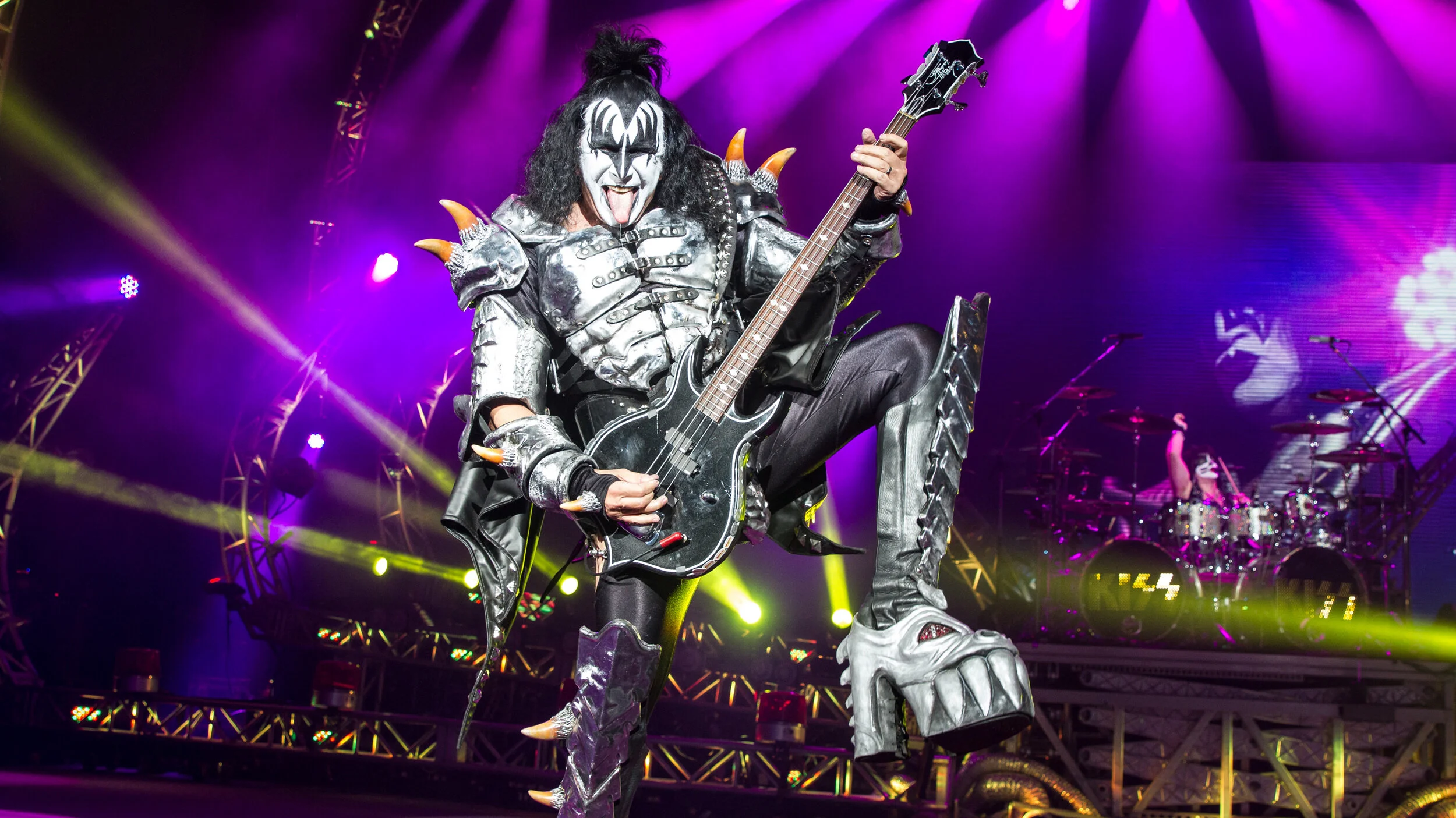 KISS9.jpg