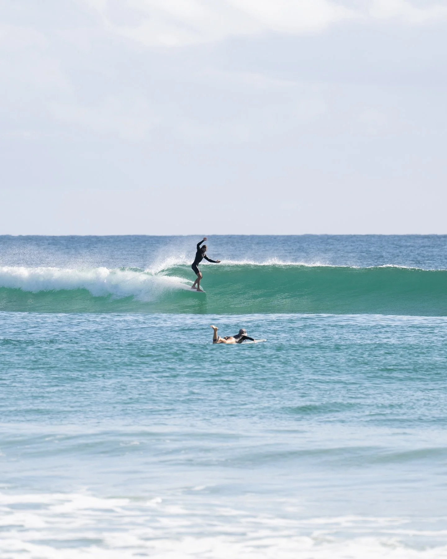 It&rsquo;s been a good introduction to Autumn for those of us on the east coast. Clean crisp conditions, a few peak moments on the points and an abundance of mornings like this at the beach with friends 💙