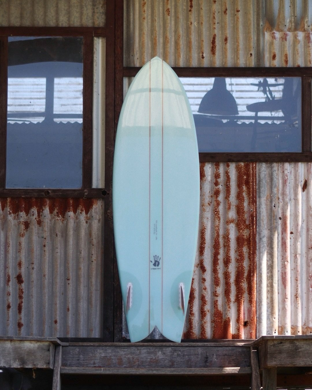 A traditional fish complete with with double cedar, resin tint and gloss polish for @elilloo in 🇨🇱. Some things never go out of style, nor should they