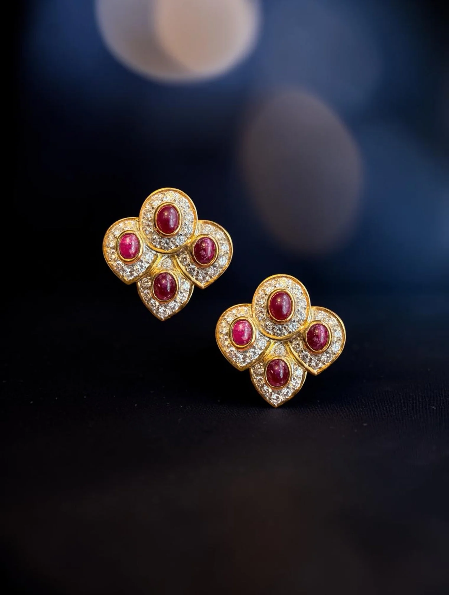 Natural ruby cabochons with diamonds statement earrings set in yellow gold- where art deco meets mid century/modern ❤️
