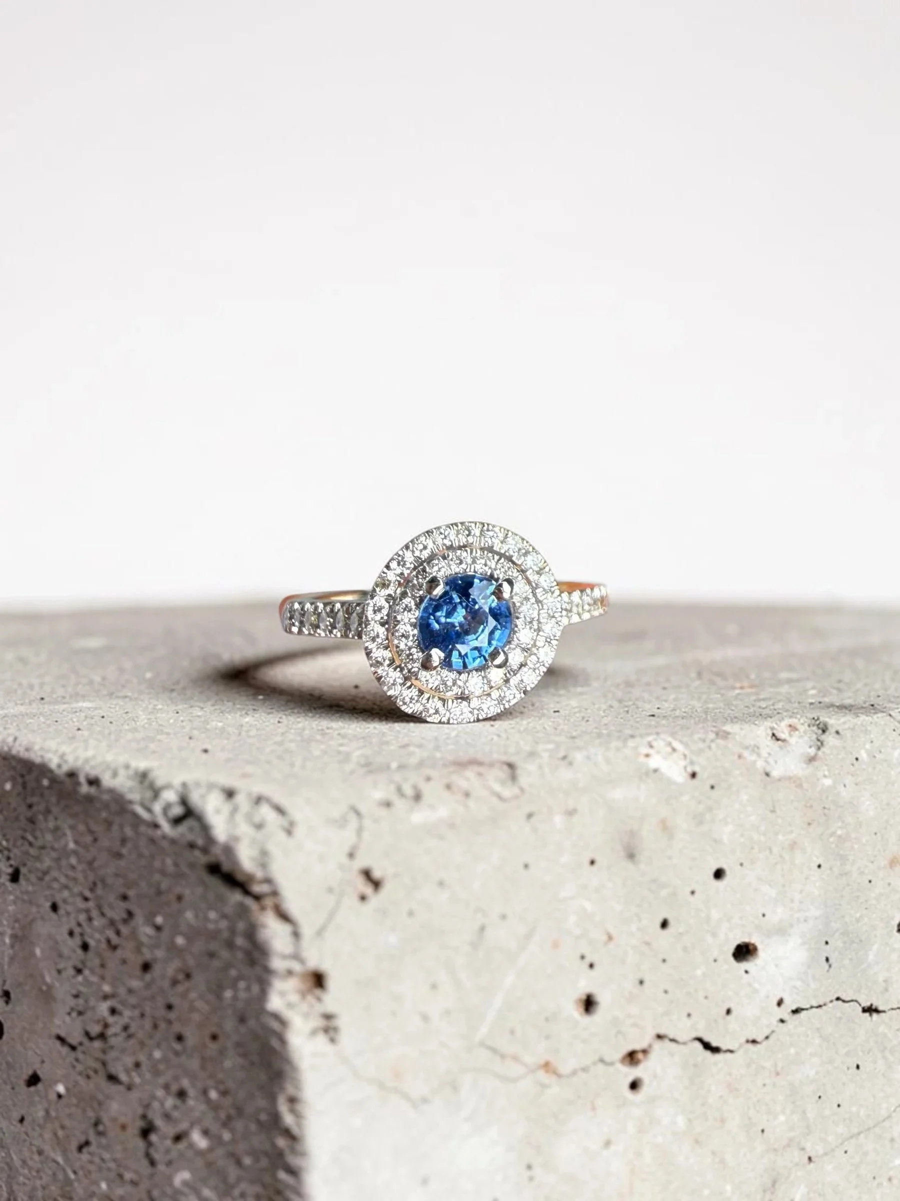 Blue Sapphire Small Ring