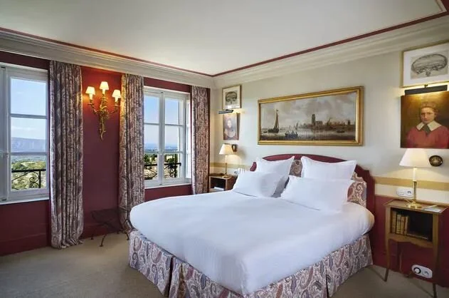 Junior Suite.JPG