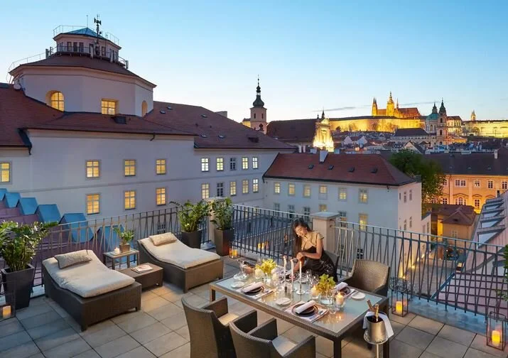 Presidential Suite 2.JPG