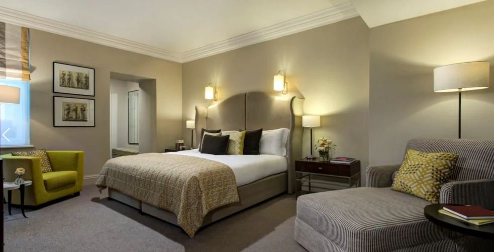 Classique Suite 2.JPG