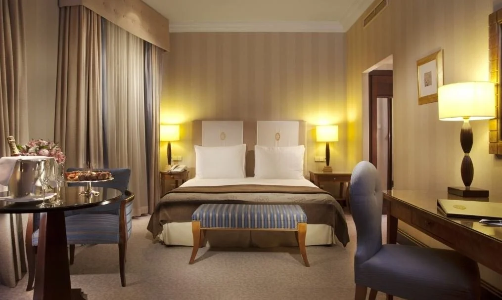 Junior Deluxe Suite.JPG