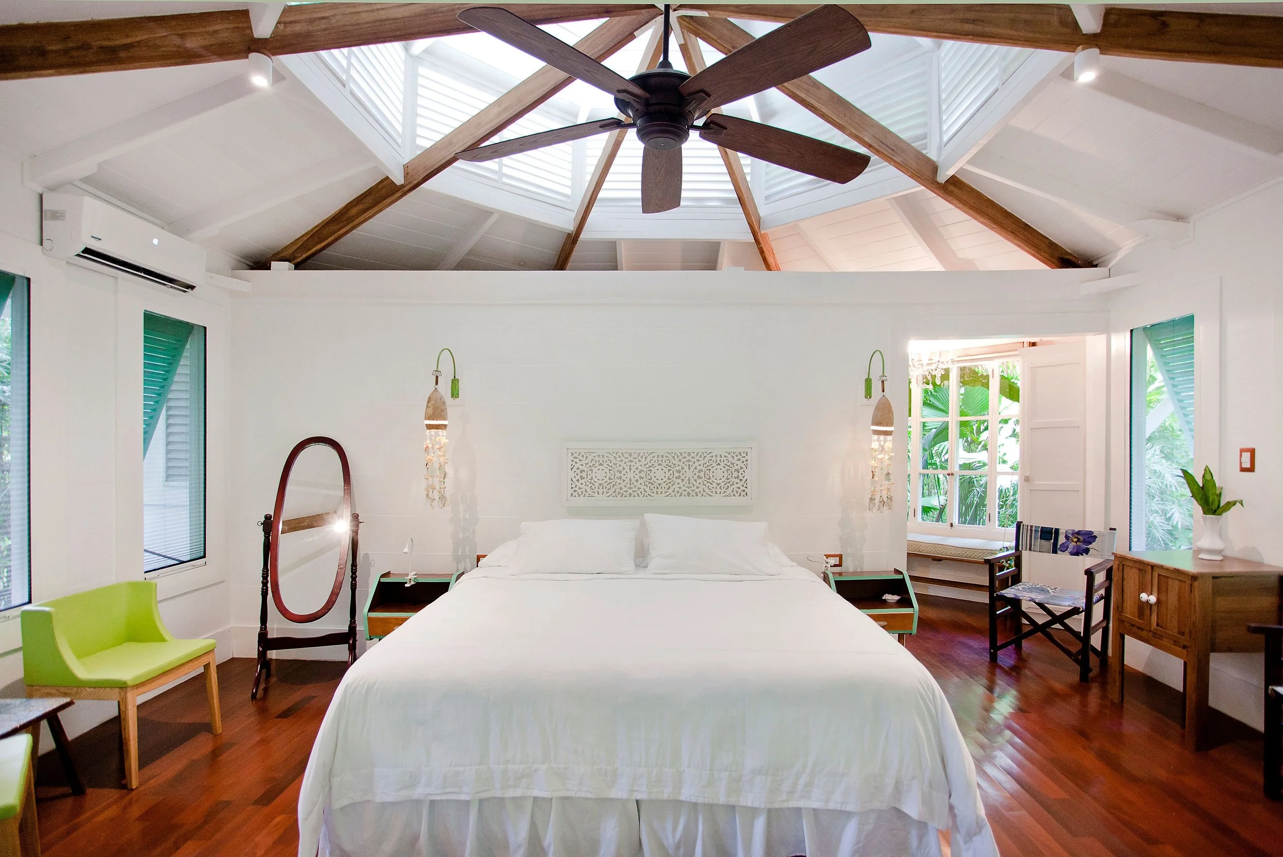 Cacao 1 bedroom Honeymoon Bungalow - Bedroom 2.JPG