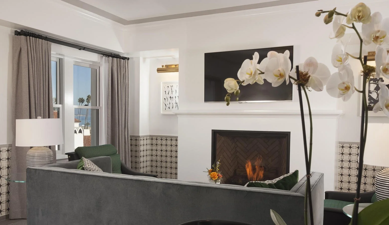 Magellan Suite (1).JPG