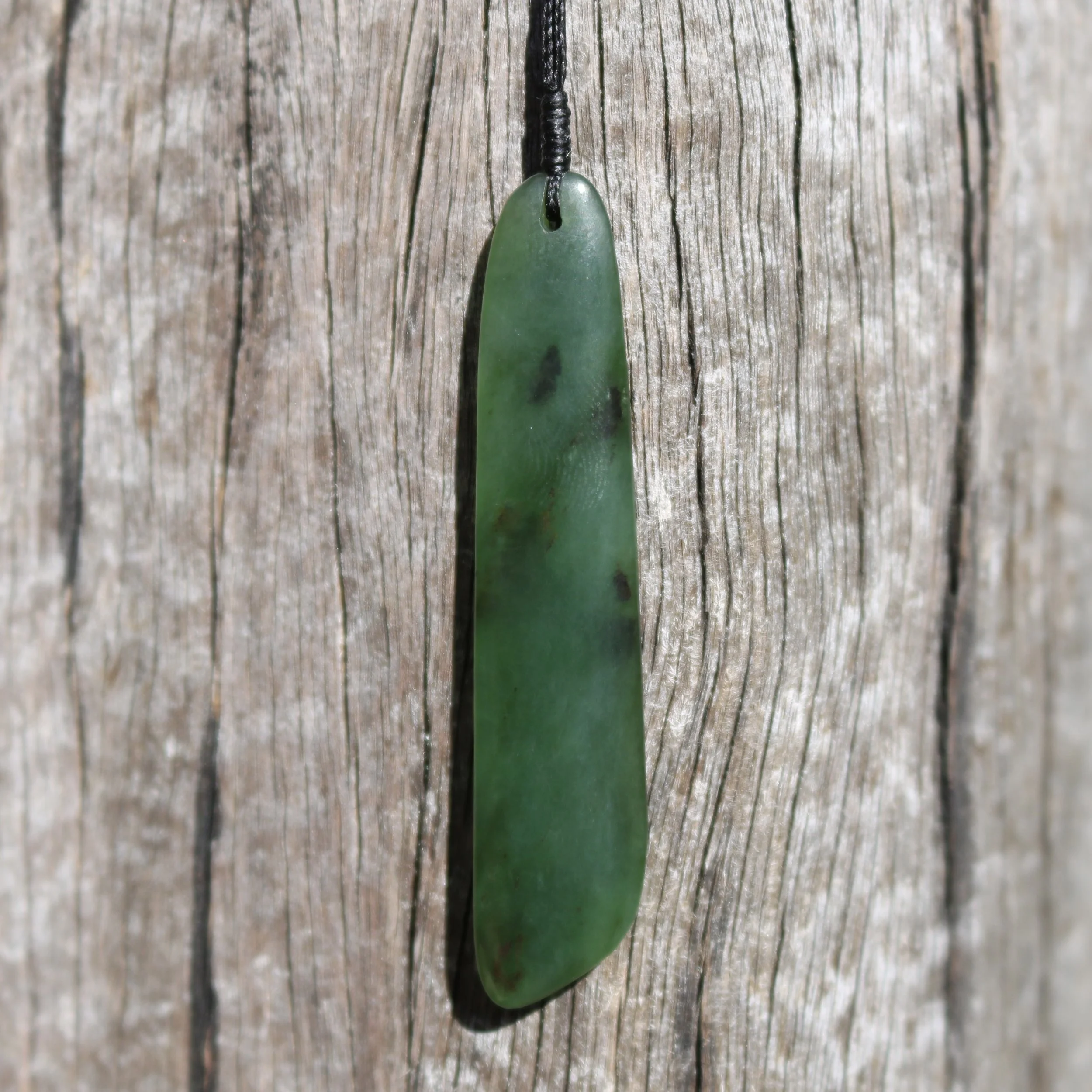 Jade Pendant, jadecarvernz.com, Geoff Williams, JC32.JPG