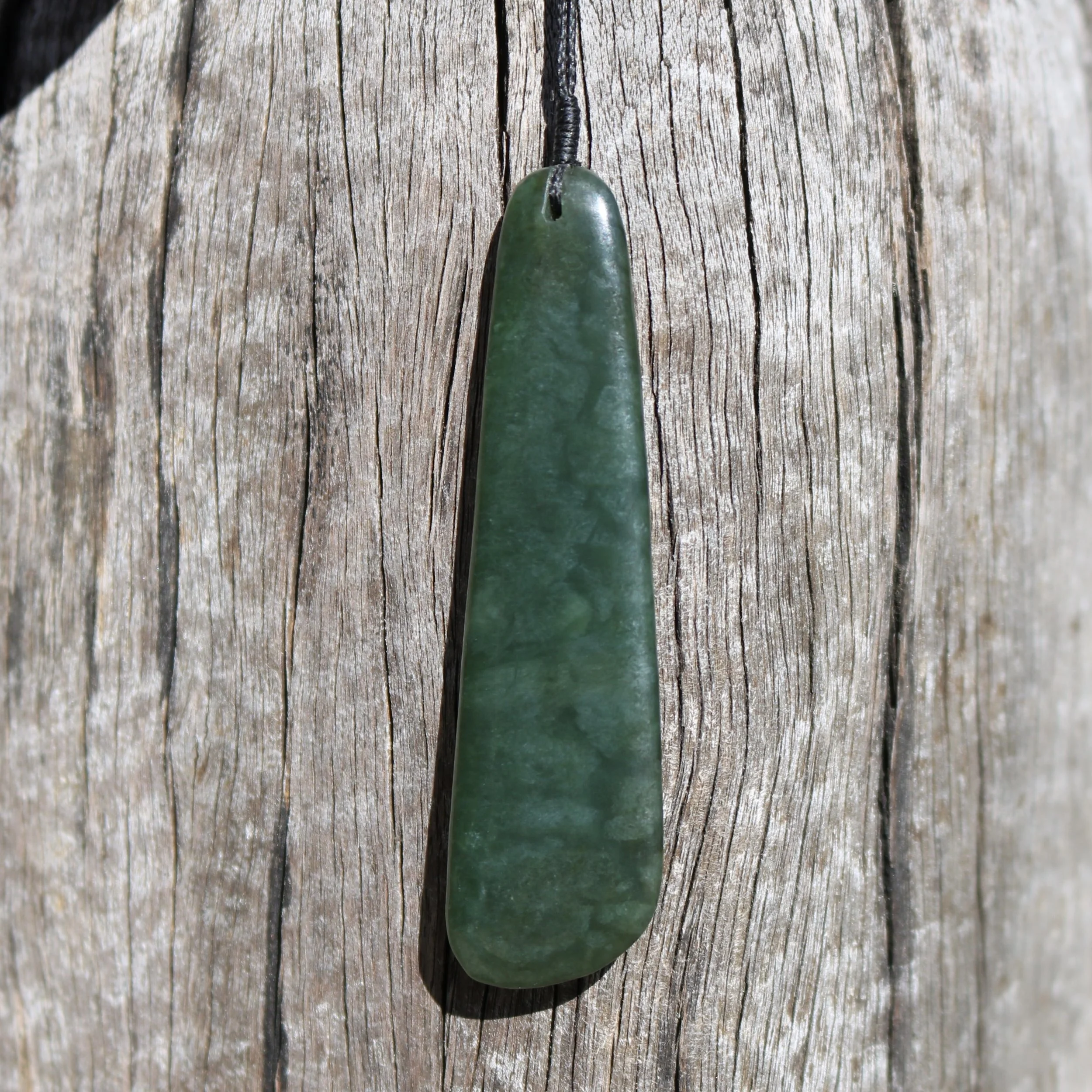 Jade Pendant, jadecarvernz.com, Geoff Williams, JC33,.JPG
