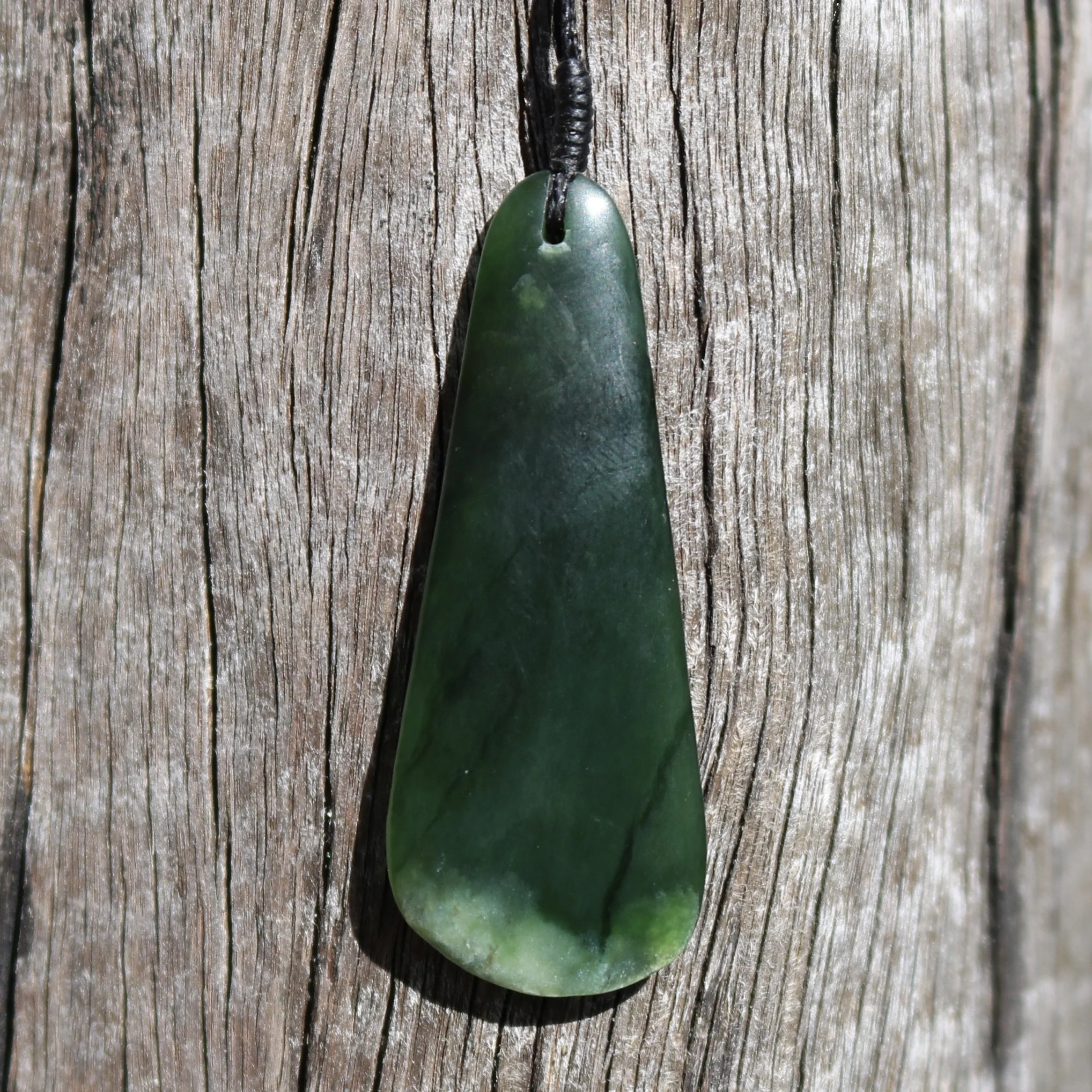 Jade Pendant, jadecarvernz.com, Geoff Williams, JC37..JPG