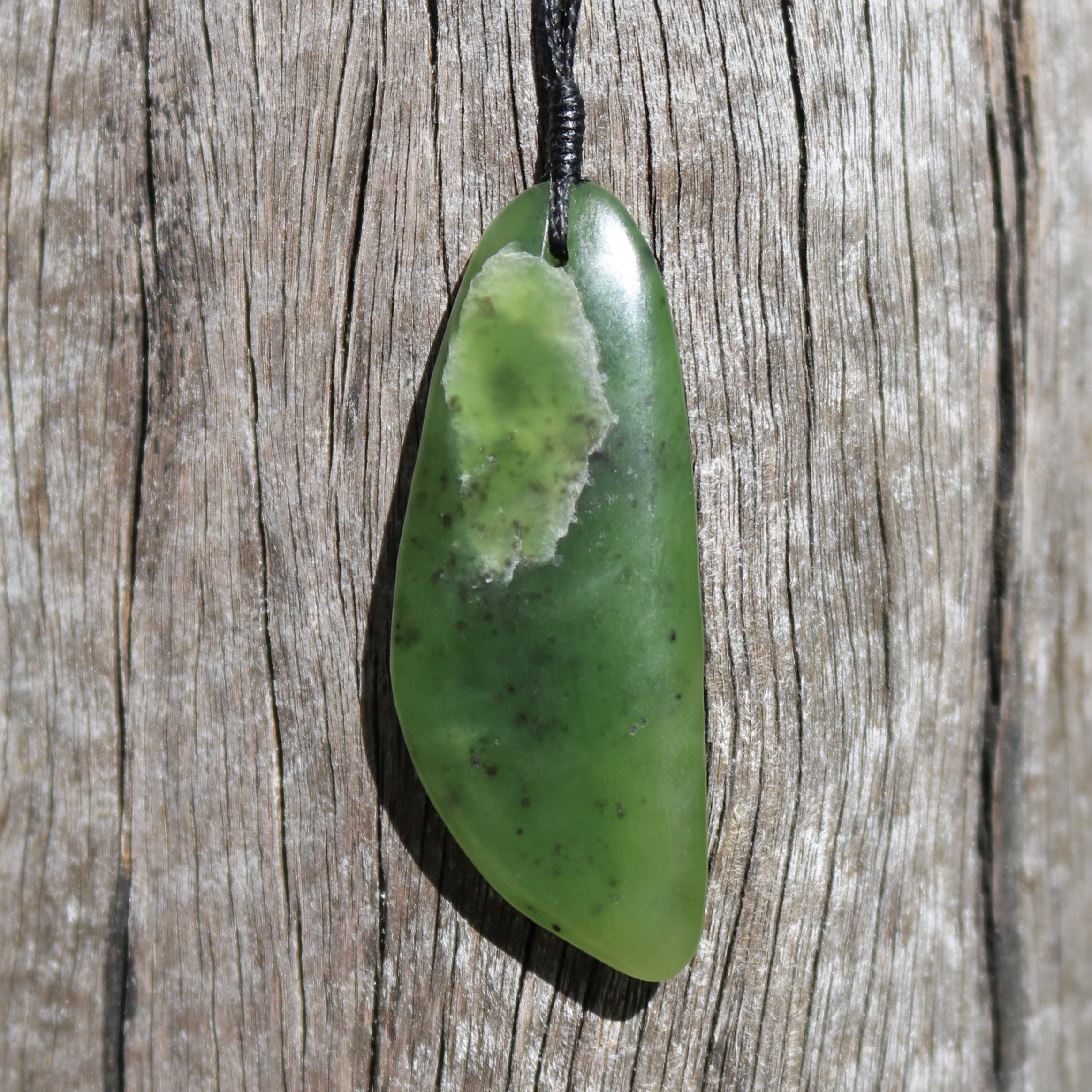 Jade Pendant, jadecarvernz.com, Geoff Williams, JC35..JPG