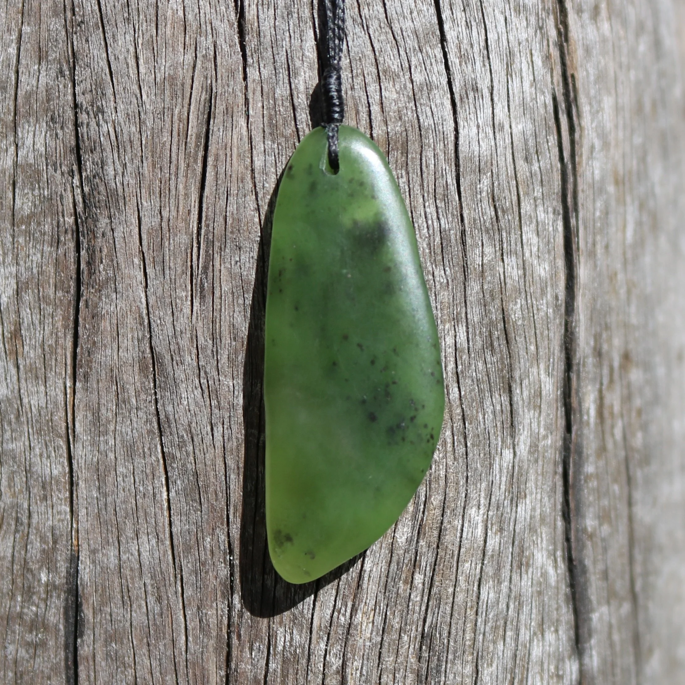 Jade Pendant, jadecarvernz.com, Geoff Williams, JC35.JPG