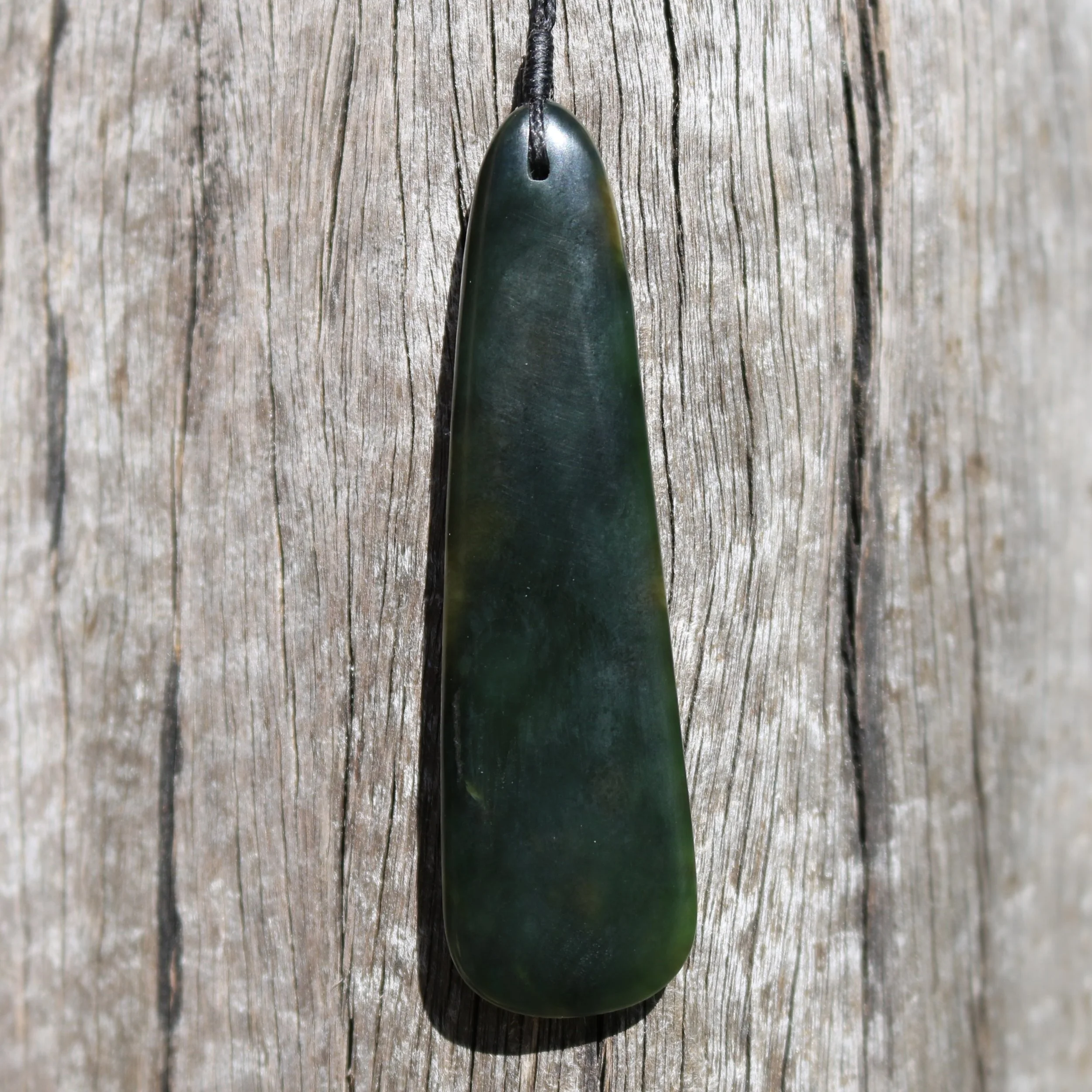 Jade Pendant, jadecarvernz.com, Geoff Williams, JC38.JPG