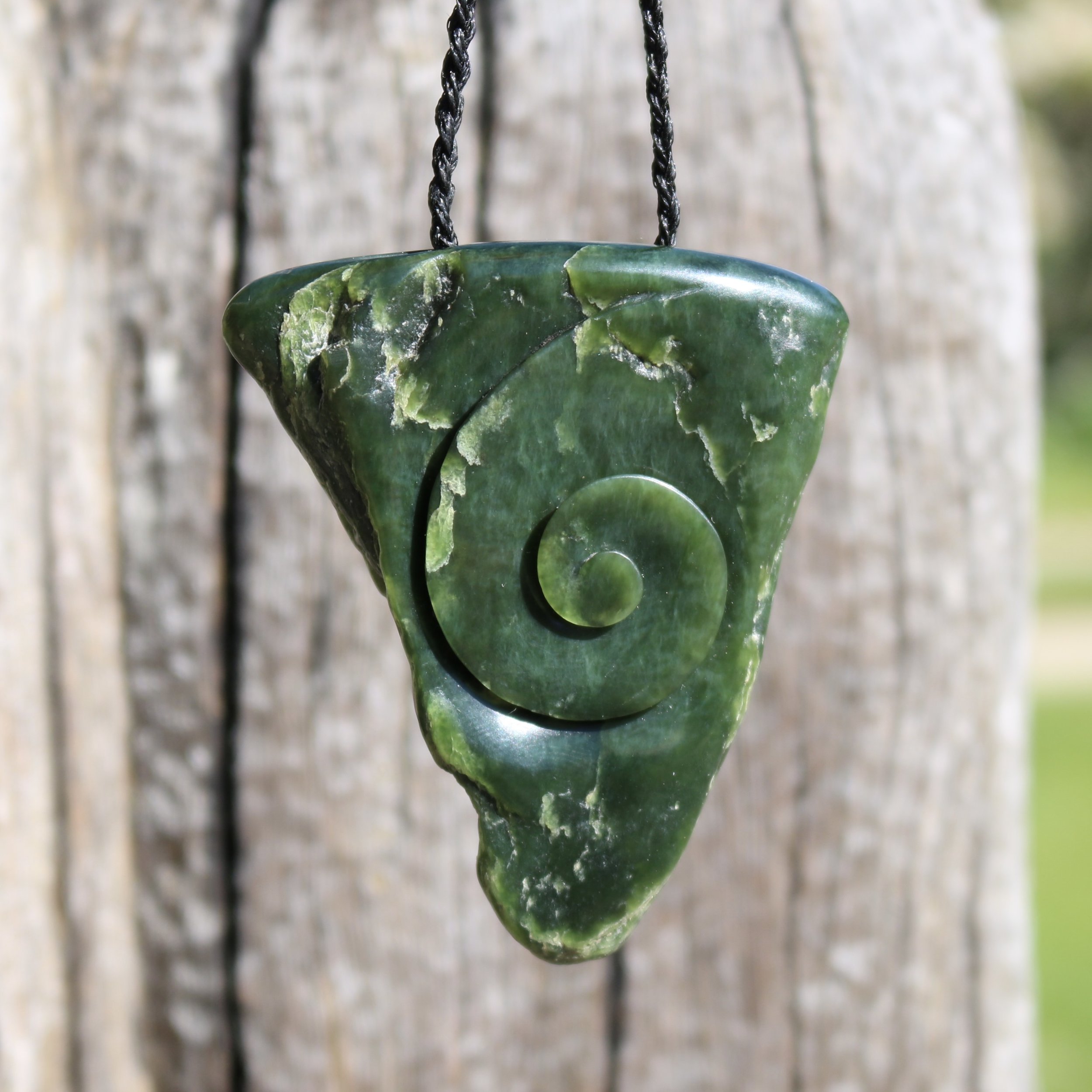 Geoff Williams Carver, jadecarvernz.com,JC31, Pounamu spiral.JPG