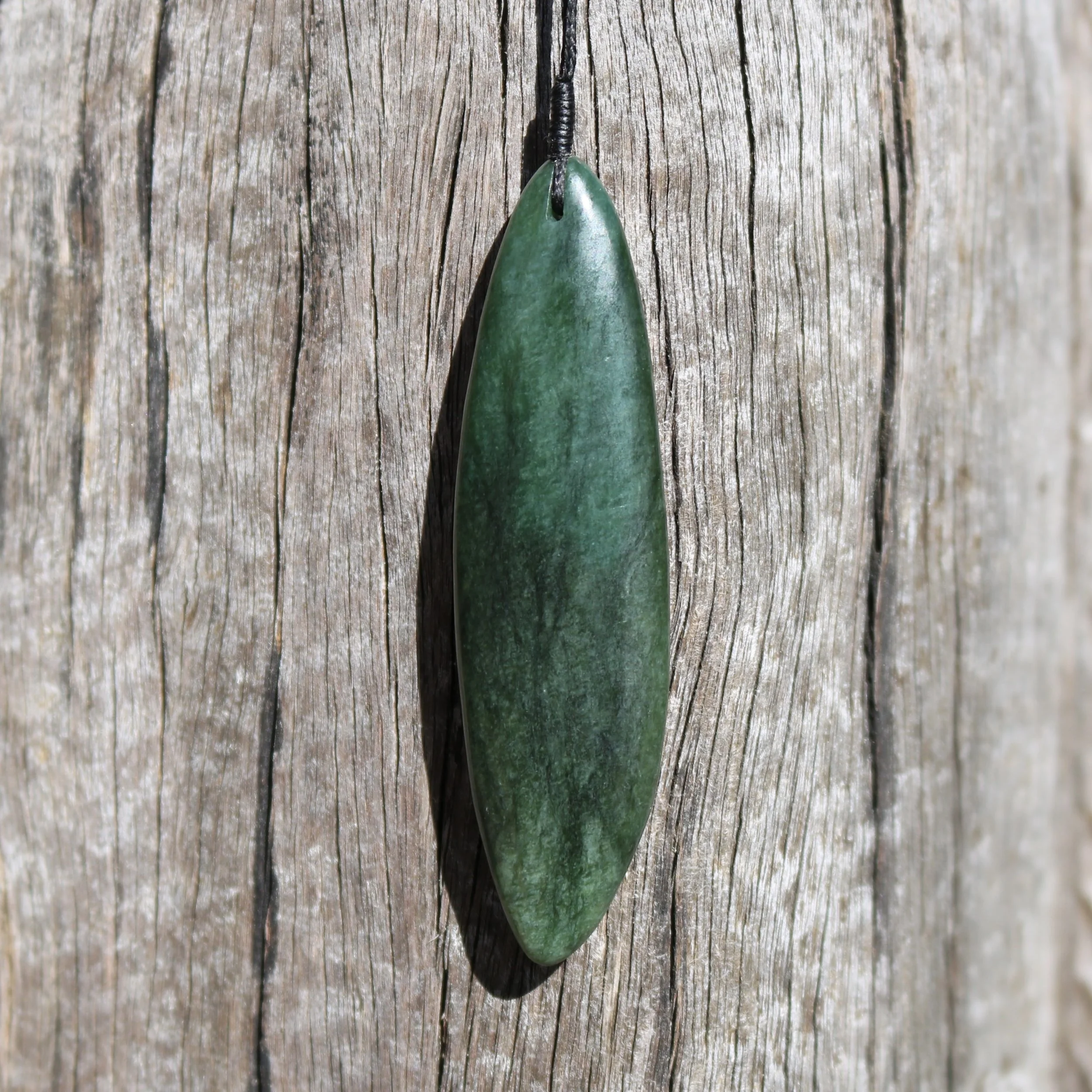 Jade Pendant, jadecarvernz.com, Geoff Williams, JC34..JPG
