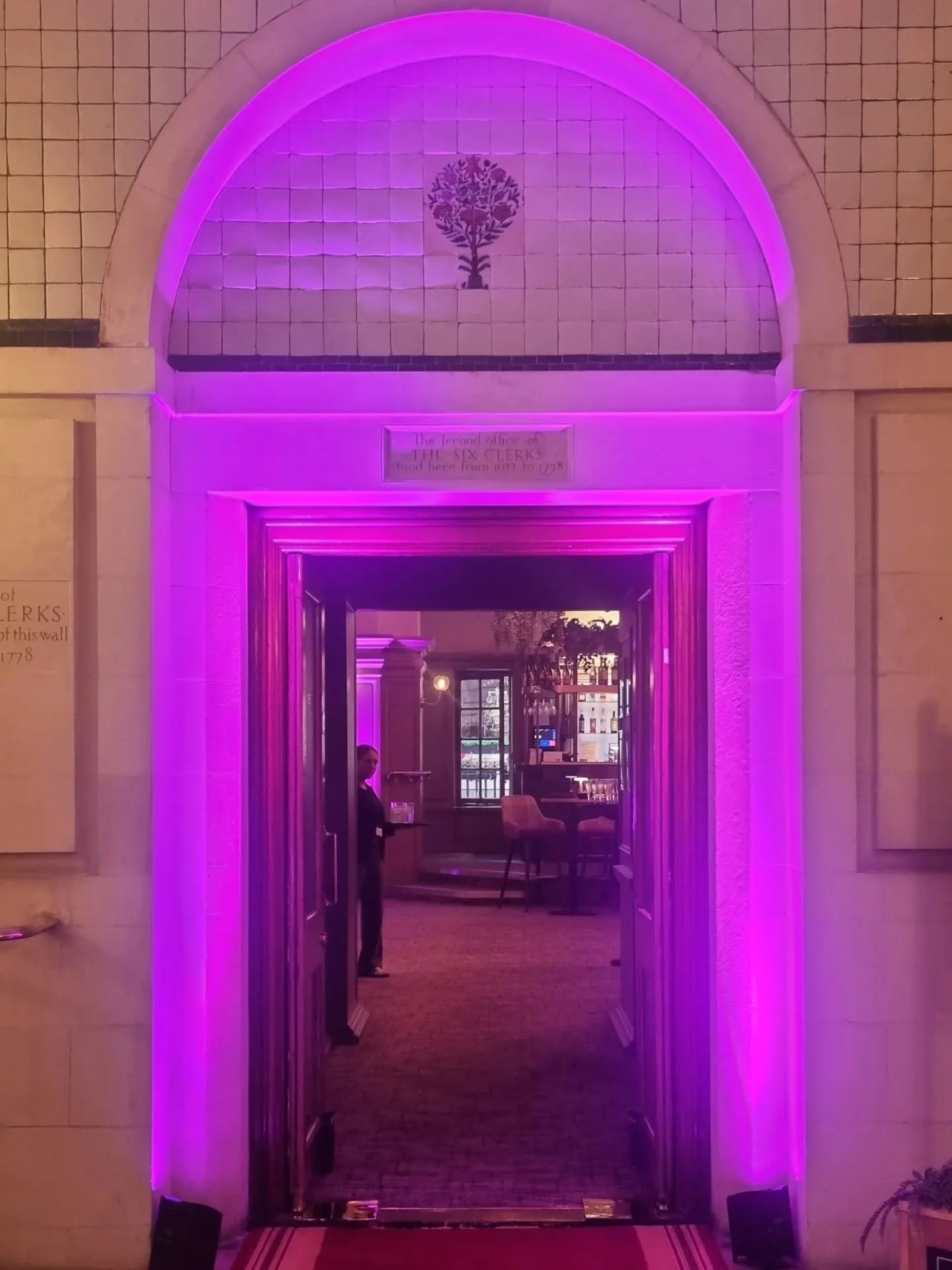 A fabulous evening last week at the equally fabulous @113chancerylane with fabulous (have we said fabulous enough yet?) canap&eacute;s @graysons.uk. An excellent venue for a corporate event with various room options. #leadingvenues #113chancerylane #