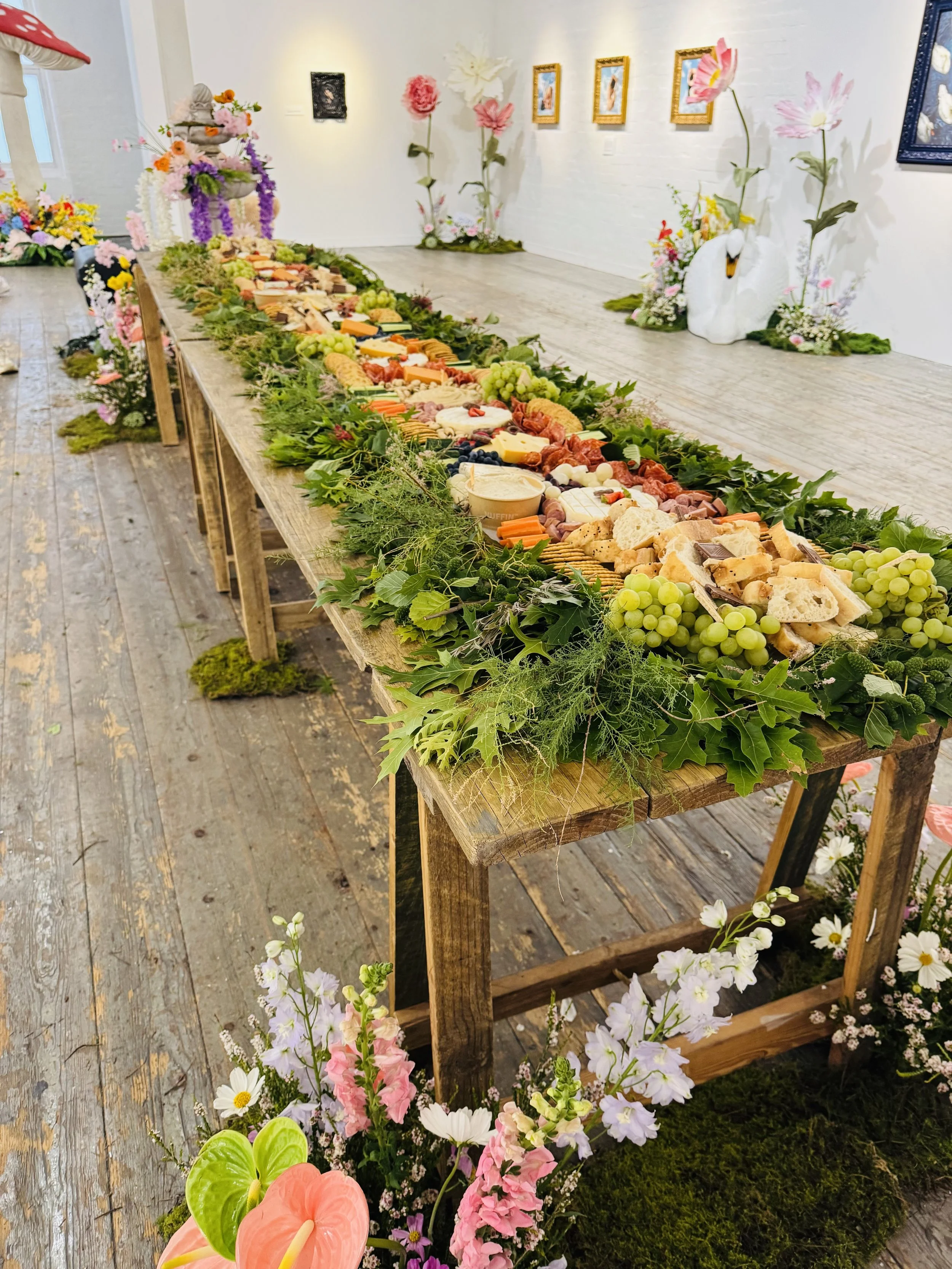 Grazing table melbourne, grazing tables in melbourne for events, 4 metre grazing table at art gallery for art exhibition. Event catering in Melbourne, Grazing platters by the metre, perfect for weddings and events in melbourne