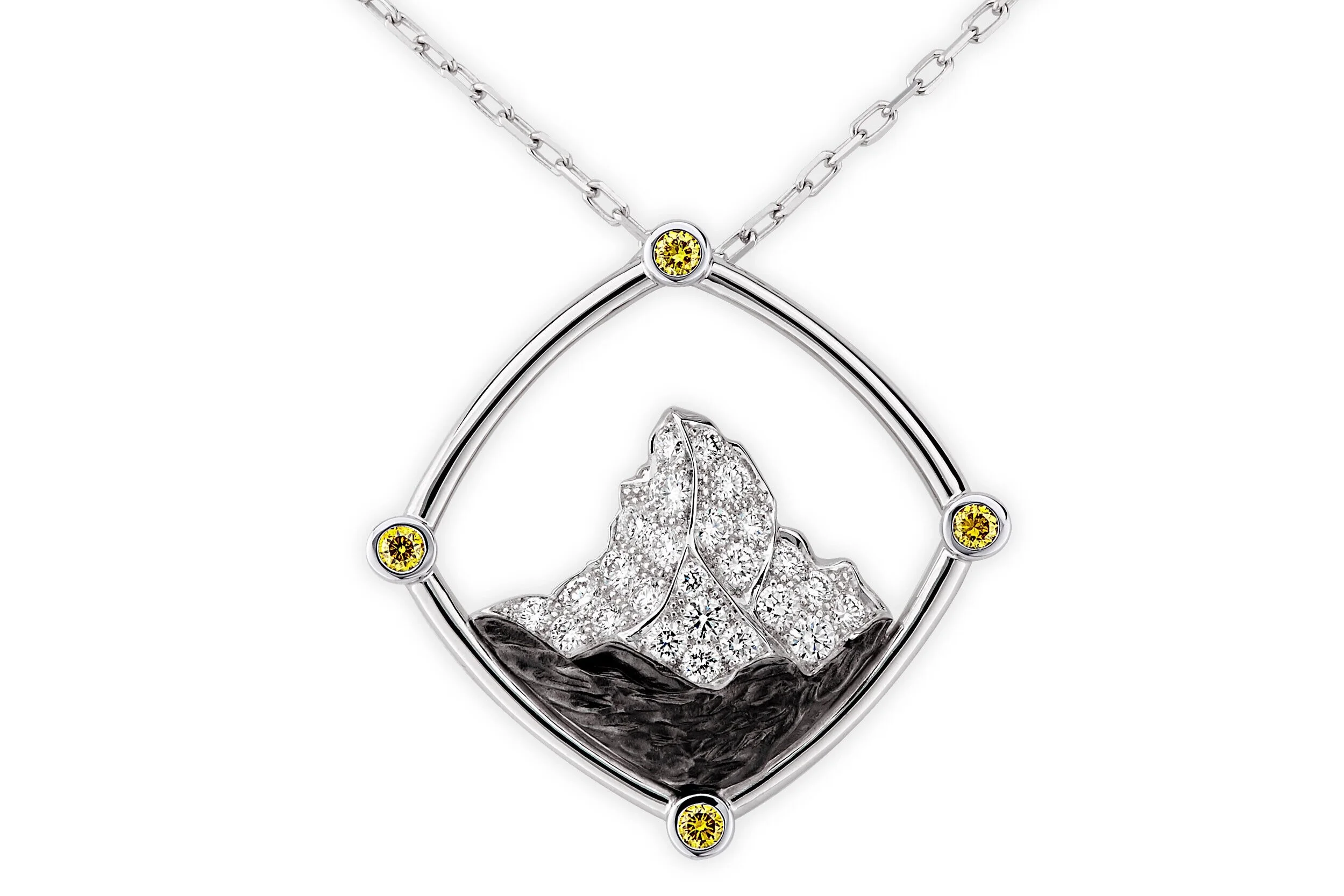 Tschiegg_Matterhorn_Pendant-First-Way-Yellow-Diamond-1-White.jpg
