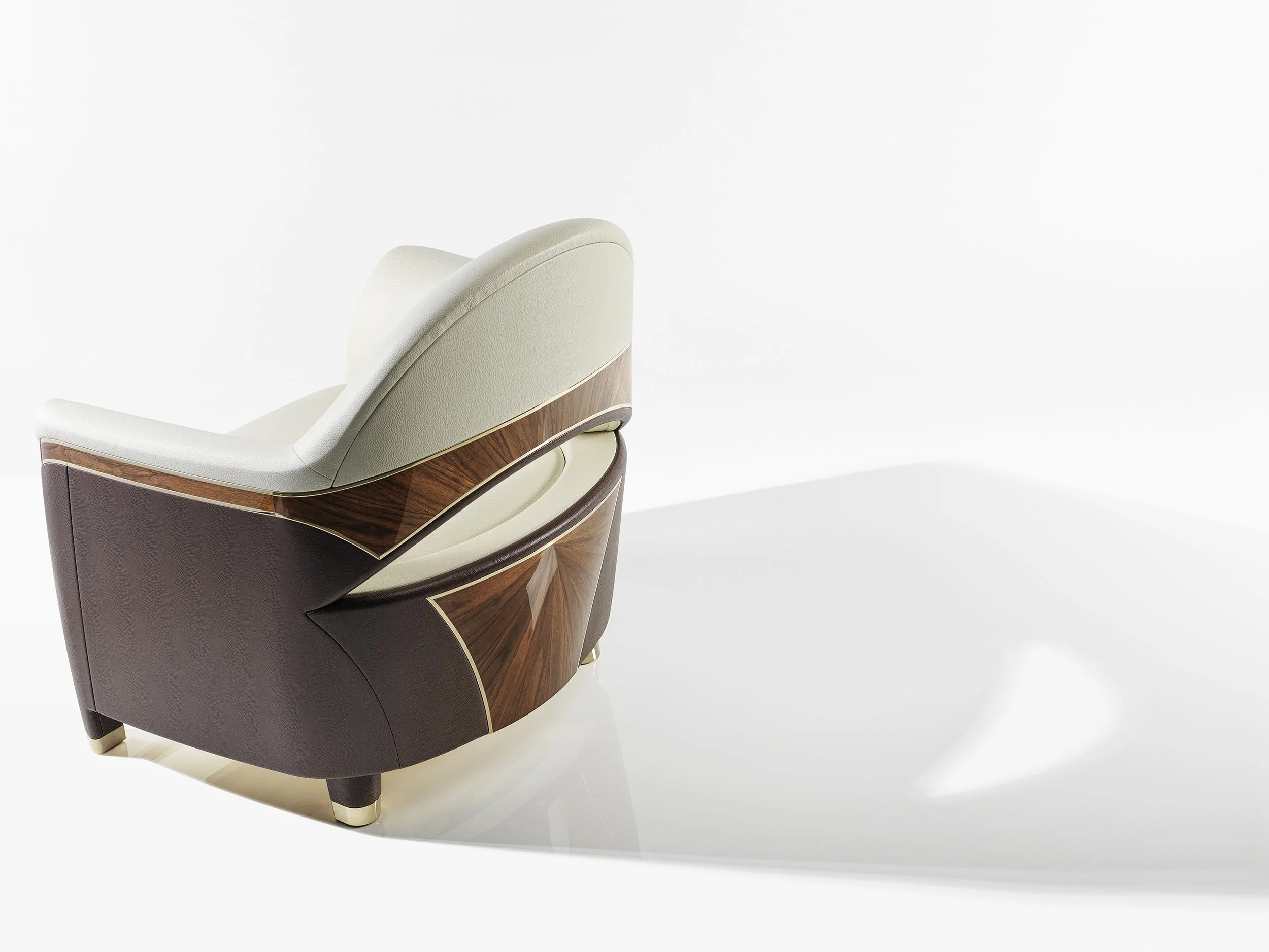 The Club Chair: From French Innovation to Enduring Comfort