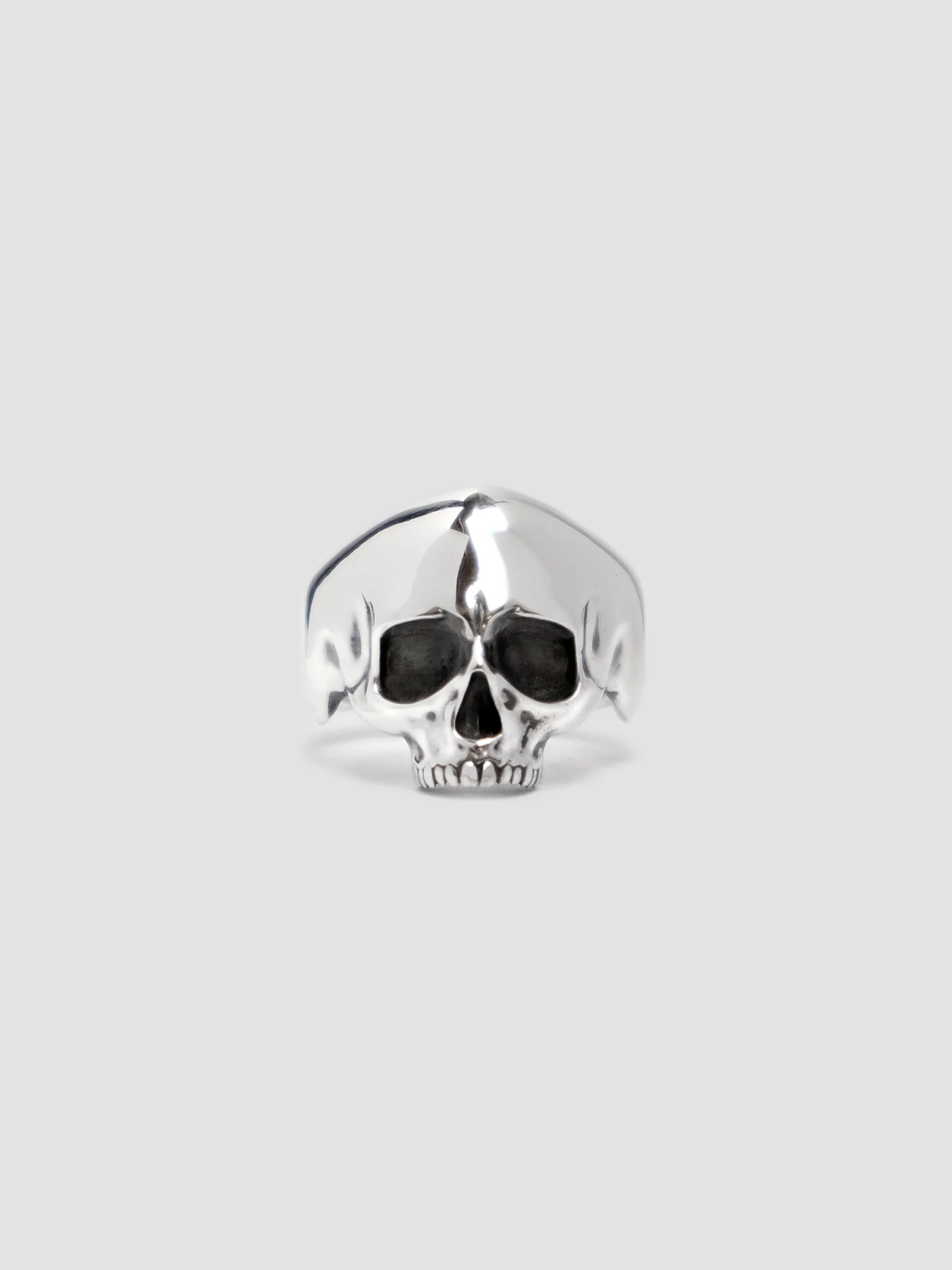 JUST III SHOP IMG 01.jpg