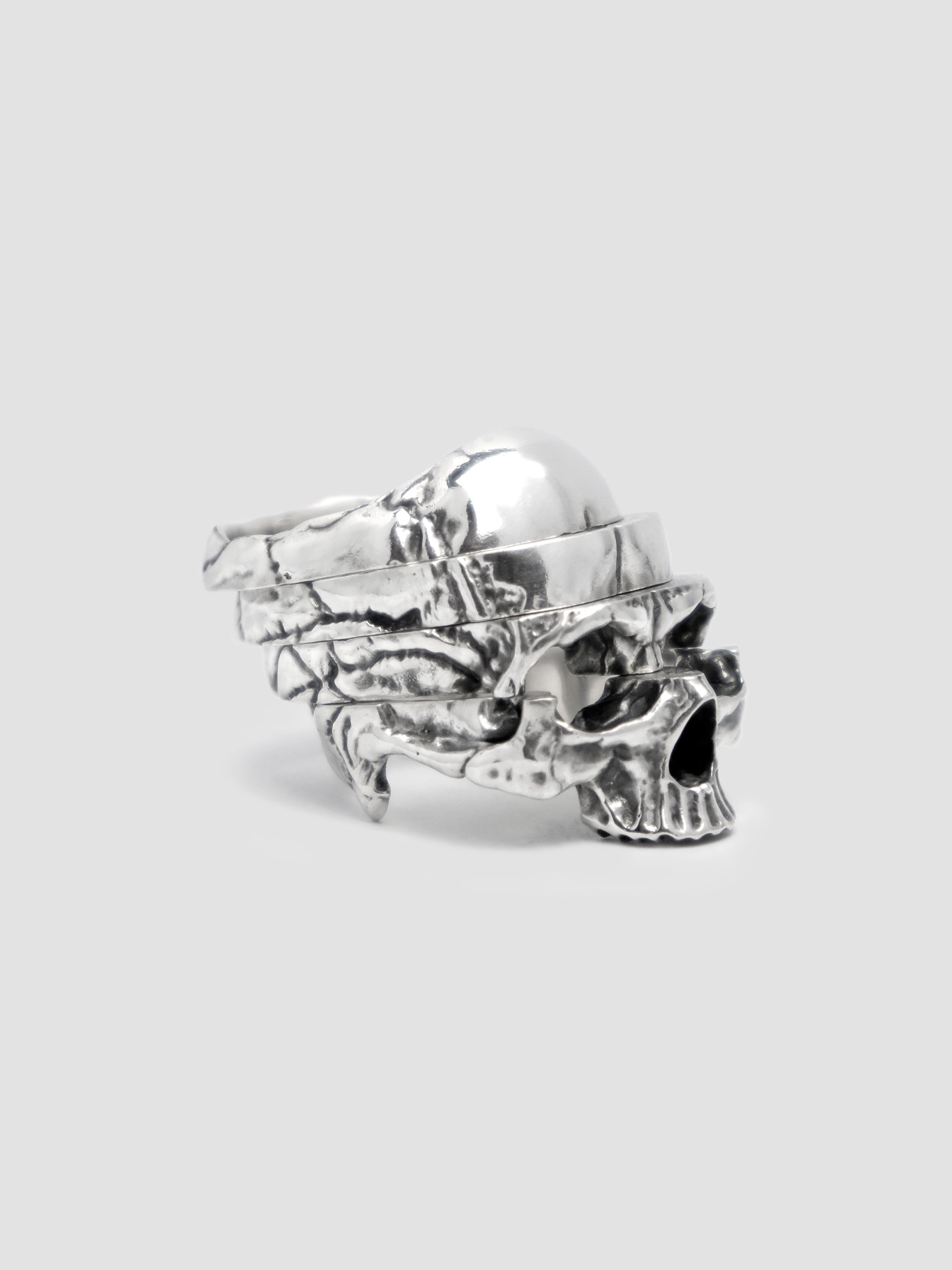Complete stack.
Sterling silver.
Classic finish.