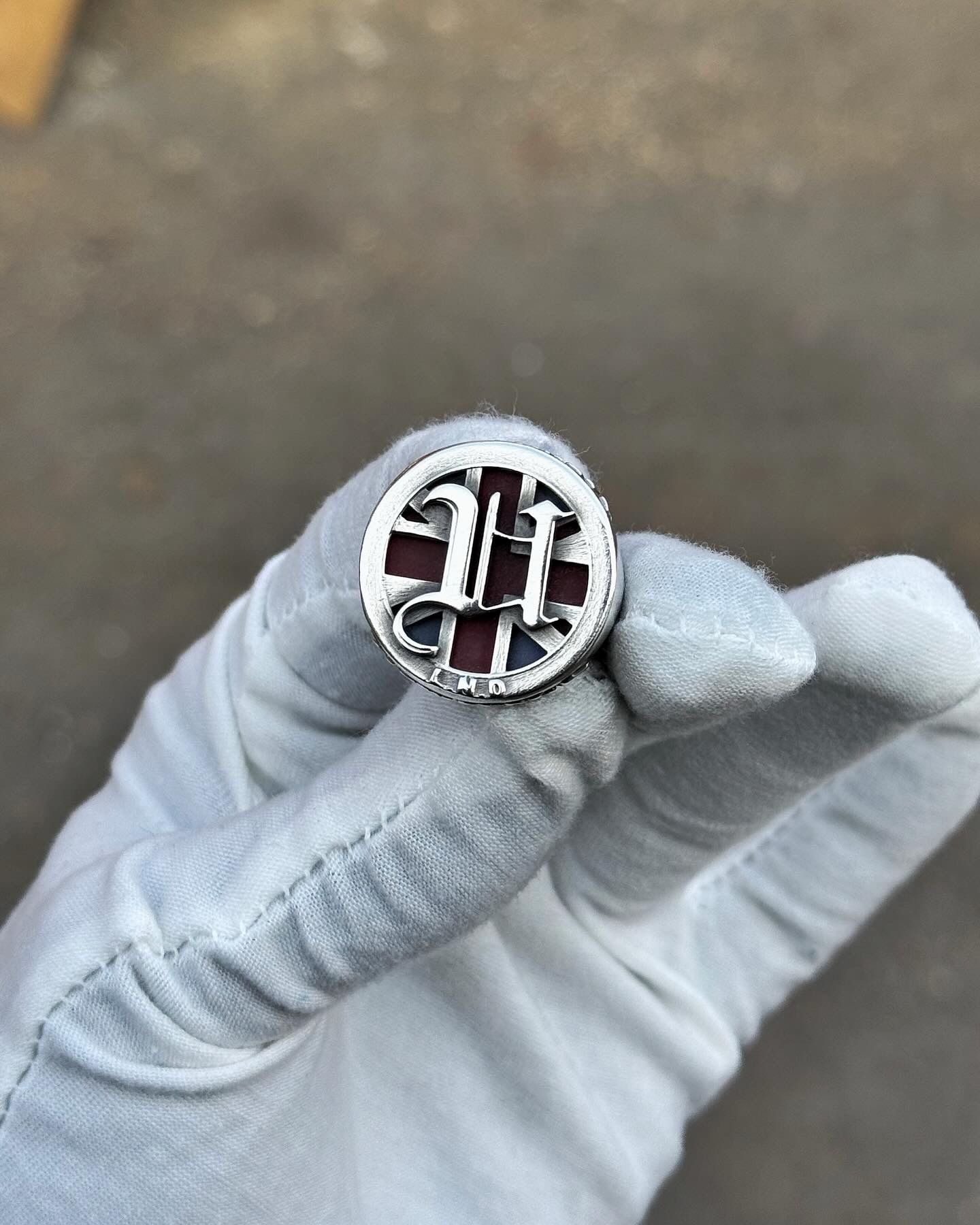 Ring for USHER, for the London show in his 2025 tour. Designed by fashion house Mowalola and designed for manufacture and made by Sketchy Bones.