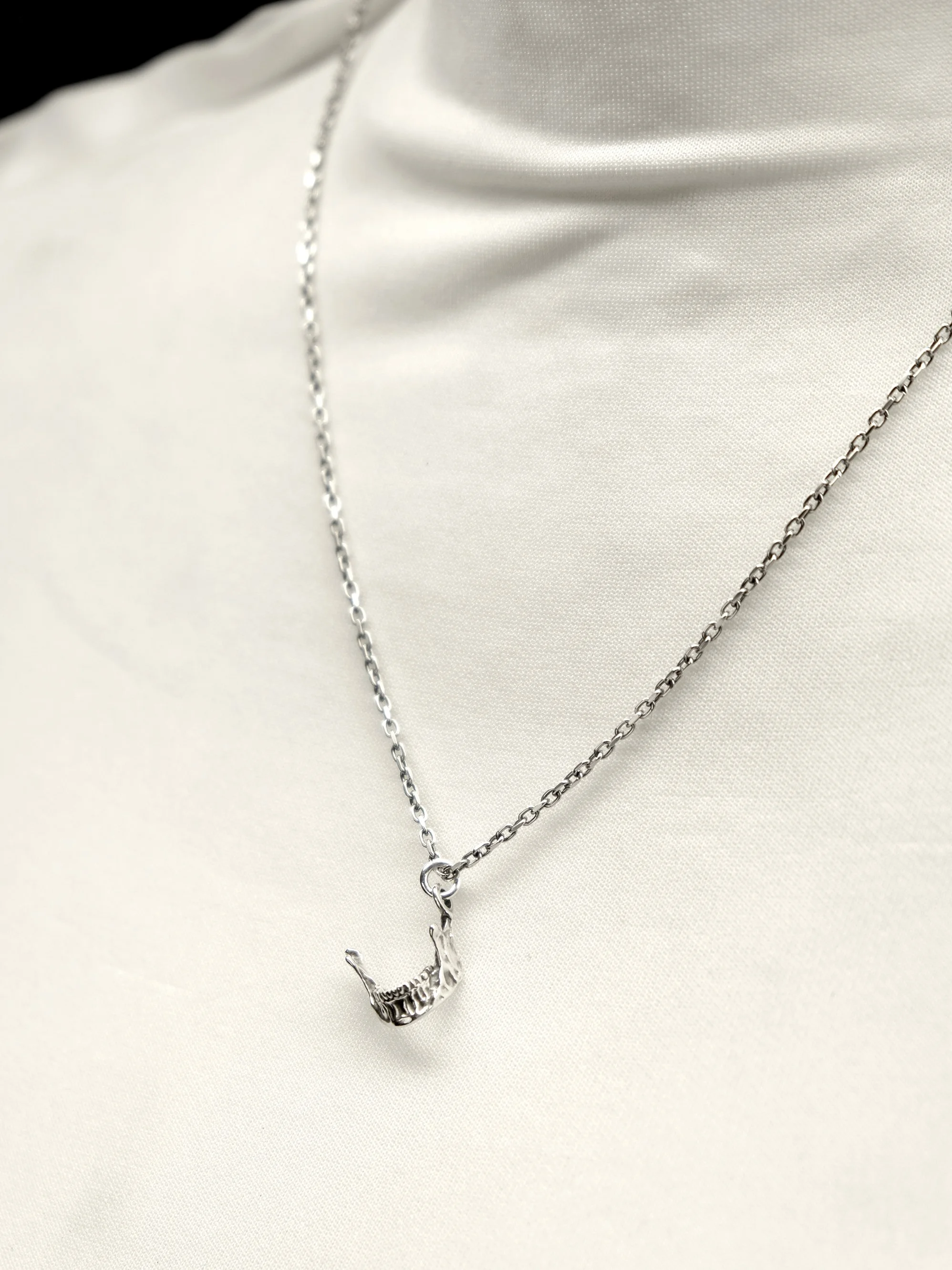 11.2 MAND SHOP IMAGE MANNEQUIN.jpg