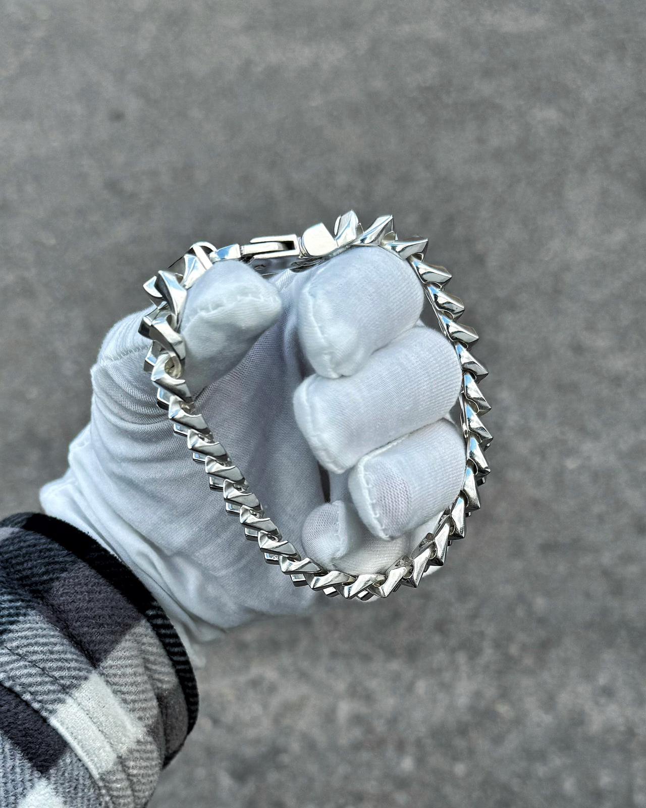 Chunky wrist chain commission for an individual client. A very specific link type that can't be found on the high street.
