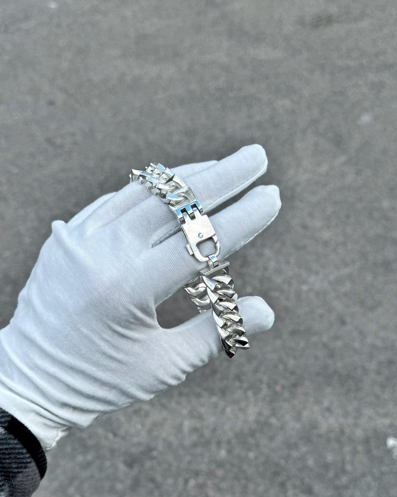 Chunky wrist chain commission for an individual client. A very specific link type that can't be found on the high street.