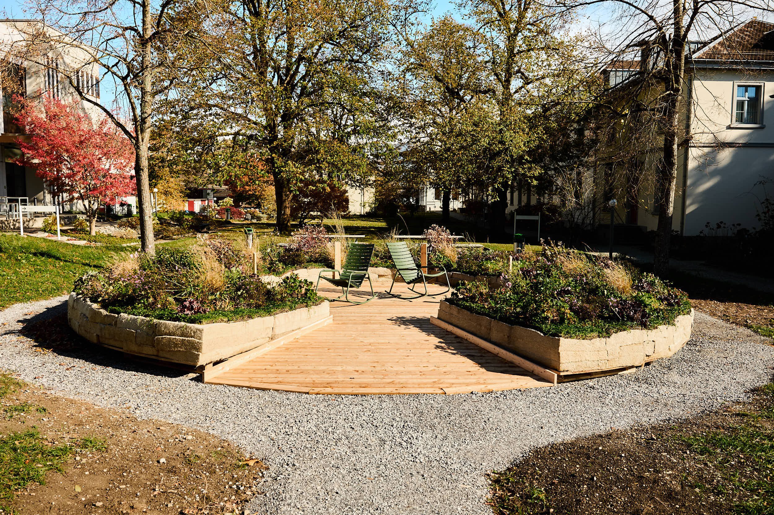 LIFEGARDEN 279.jpg