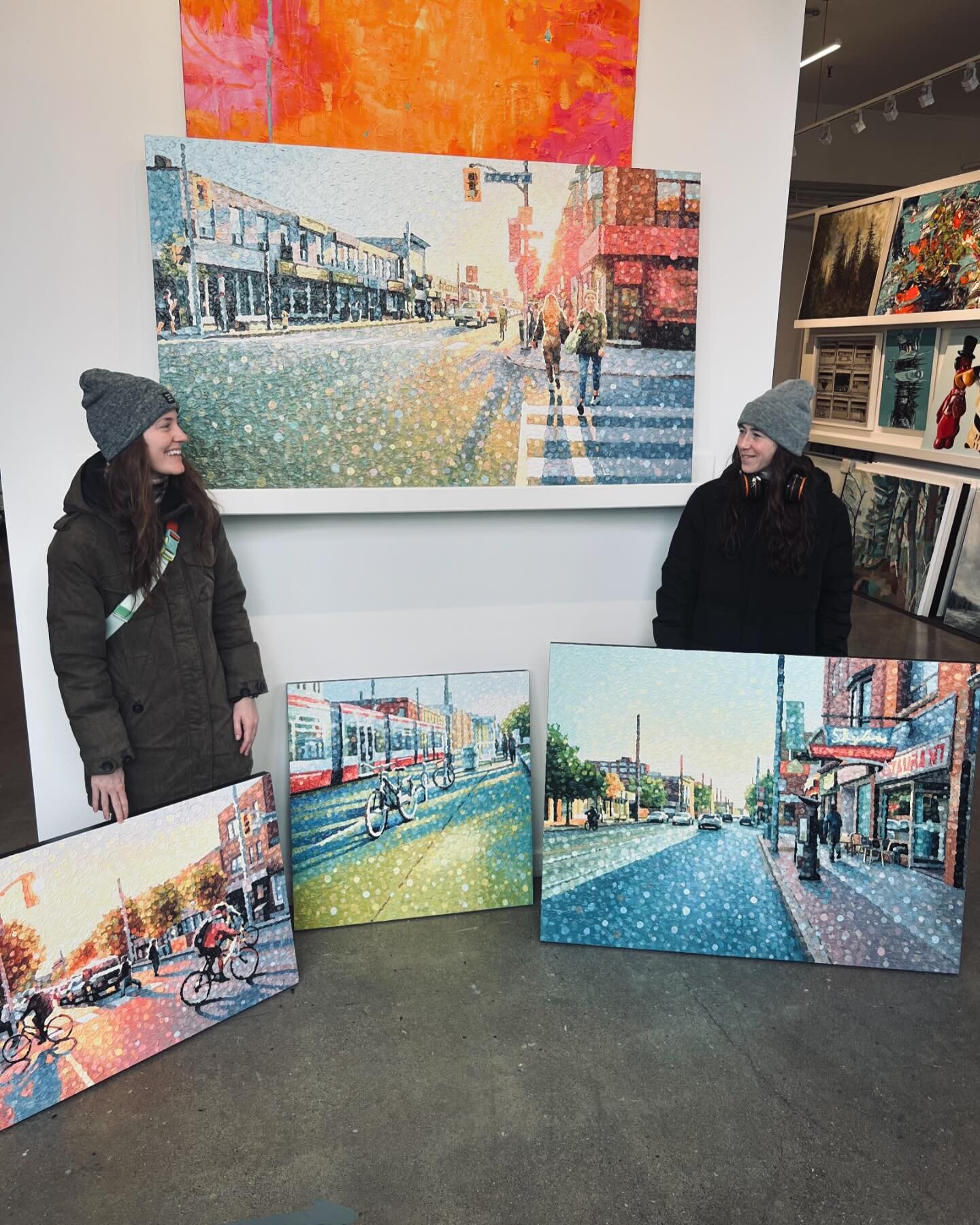 Happy Valentine&rsquo;s Day from Canvas Gallery! The cutest couple in the city visited us today before they jet off to Mexico City to paint and enjoy the sunshine ☀️ Check out Susan Gale&rsquo;s four new painted snapshots of the Toronto Streets. 

Fr