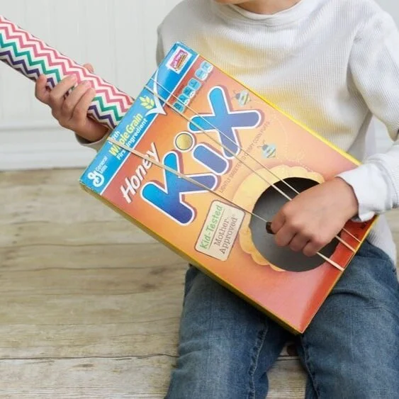 Cereal+Box+Guitar+%281%29.jpg