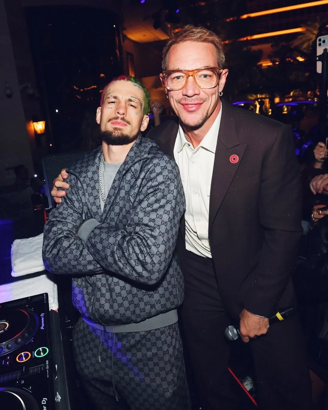 This is how WYNNERS celebrate, like superstars at #XSLasVegas 🥊⭐️🏆@Justin_Gaethje @SugaSean @D (1).jpg