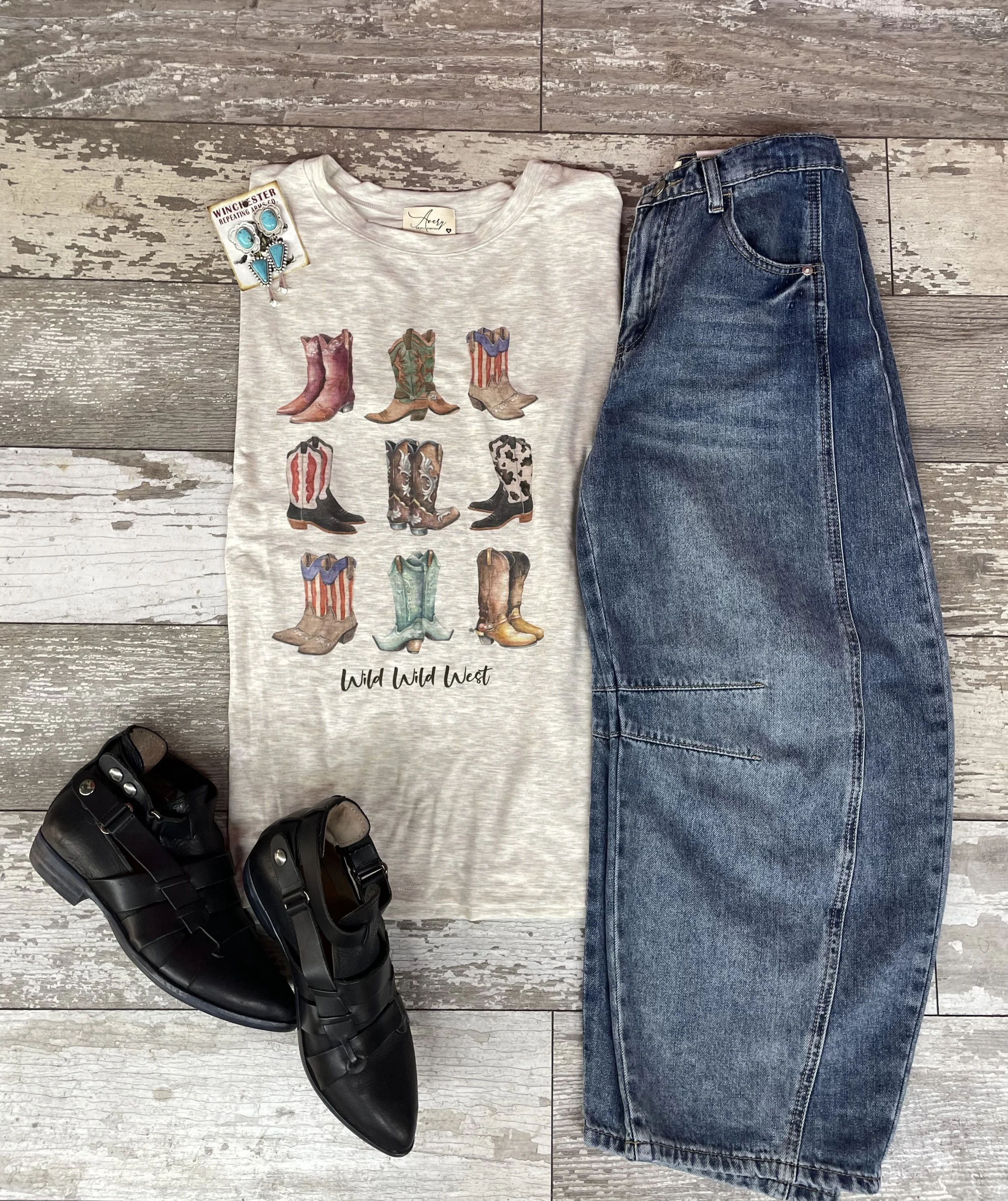 Boots Tee