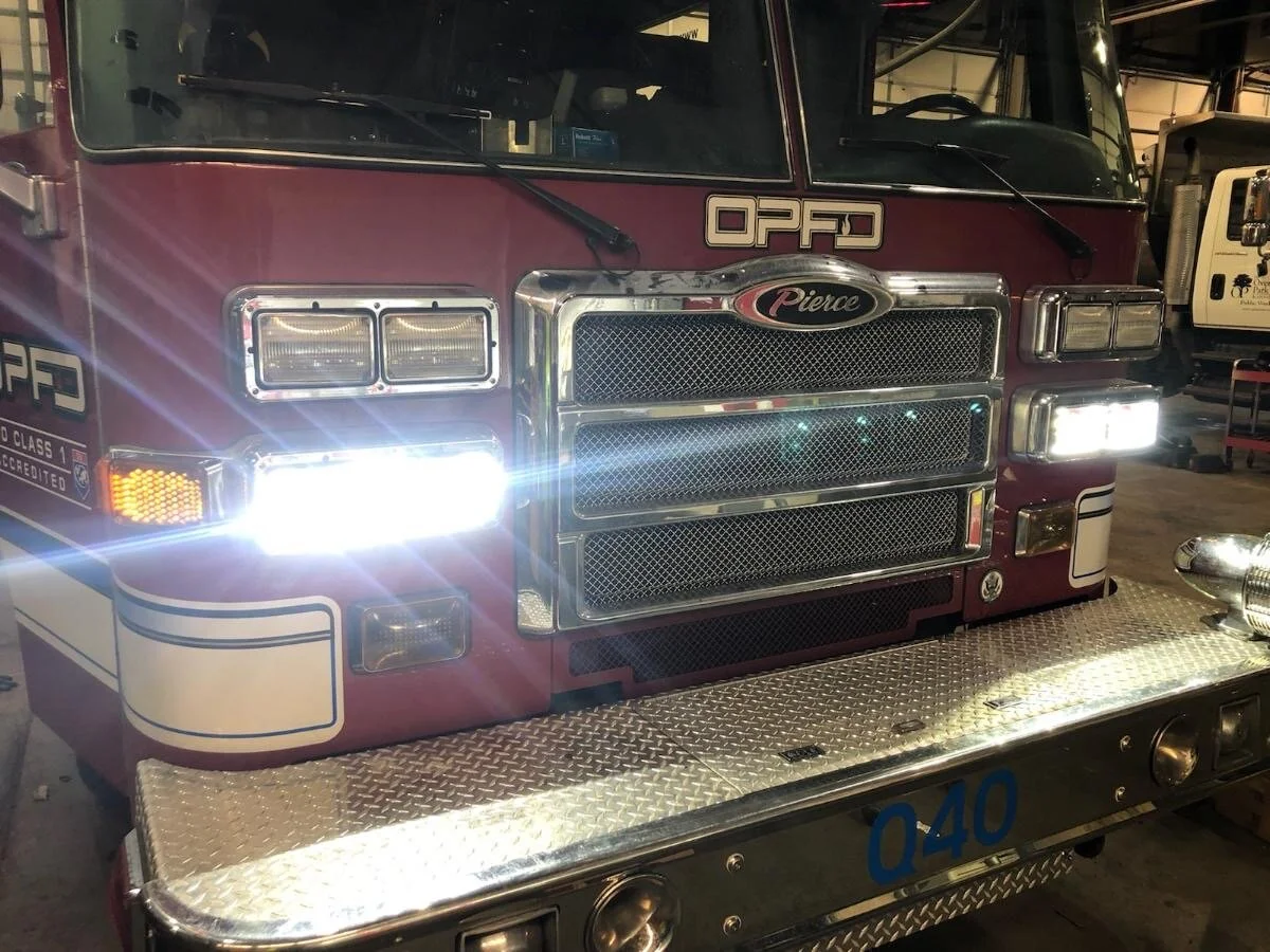 Fire apparatus with high-output scene lighting