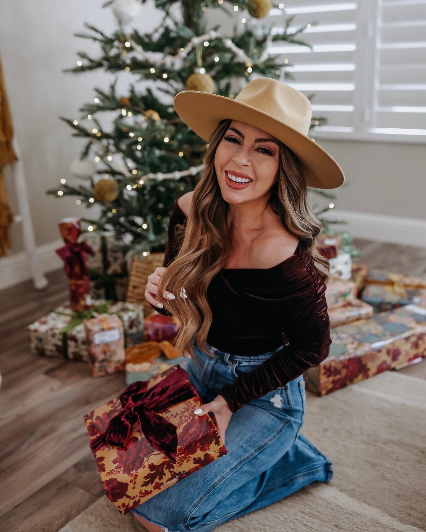 The holidays might be coming to a close, but I couldn&rsquo;t end this year without a fun giveaway to say THANK YOU for being here! 🥳🥳

Y&rsquo;all know I love my @gigipip hats, so I thought it would be fun to gift one lucky winner a $100 @gigipip 