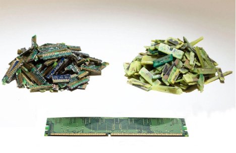 Computer circuit board fingers before and after metal recovery