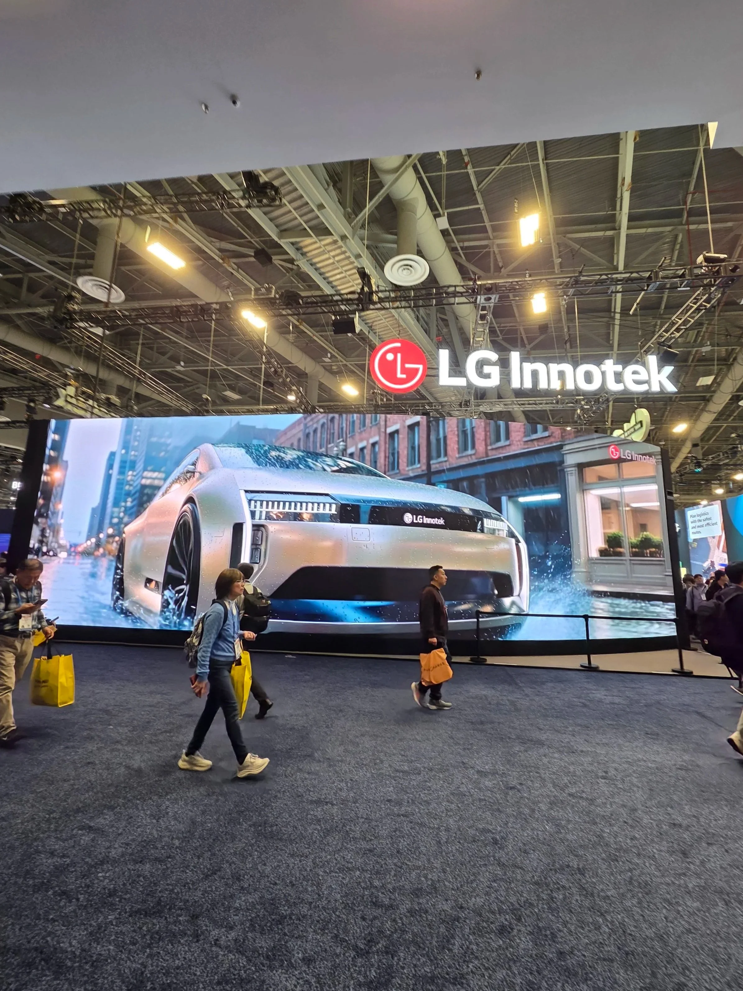 2026.01 LG Innotek LED system at CES 2026, Las Vegas