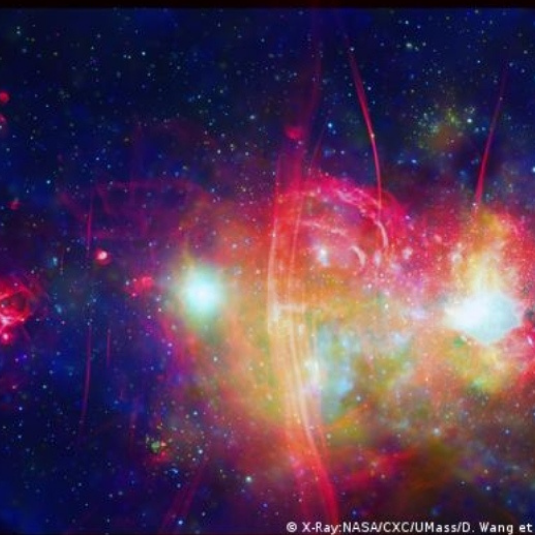 Detectan misteriosas señales de radio emitidas desde el centro de nuestra galaxia