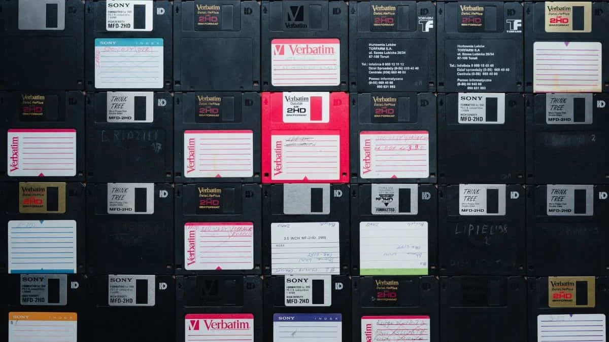 Bienvenido al siglo 21. Con tecnología de punta, los disquetes son ahora mucho más útiles que antes