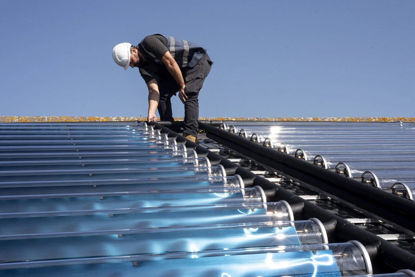 ¿El próximo gran salto de las placas solares? Los tubos de vacío