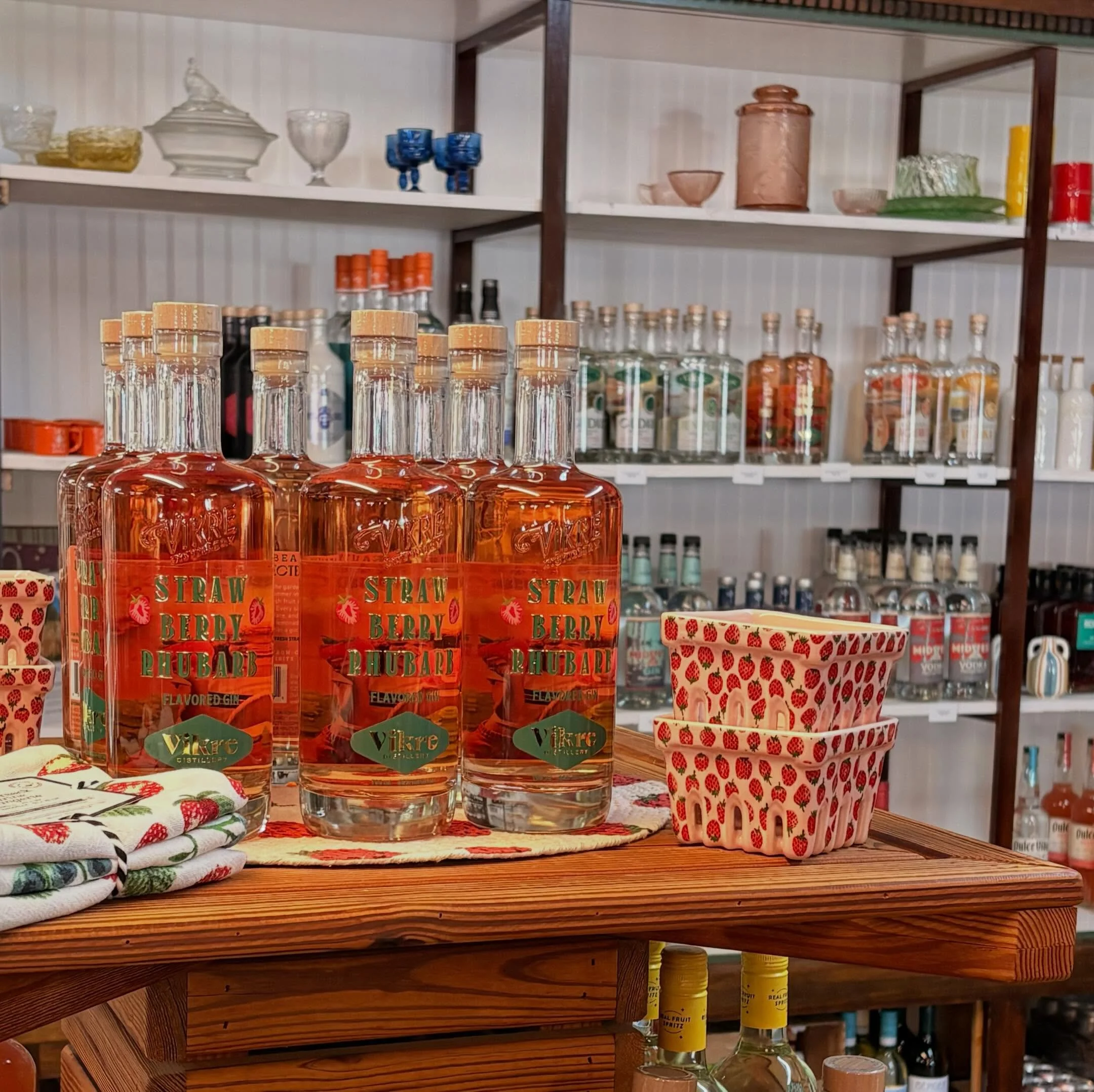 @vikredistillery Strawberry Rhubarb Gin is everything we&rsquo;ve been waiting for since the snow melted - fresh strawberries and rhubarb infused in organic gin, keeping all that botanical complexity while layering on the brightest, juiciest fruit fl